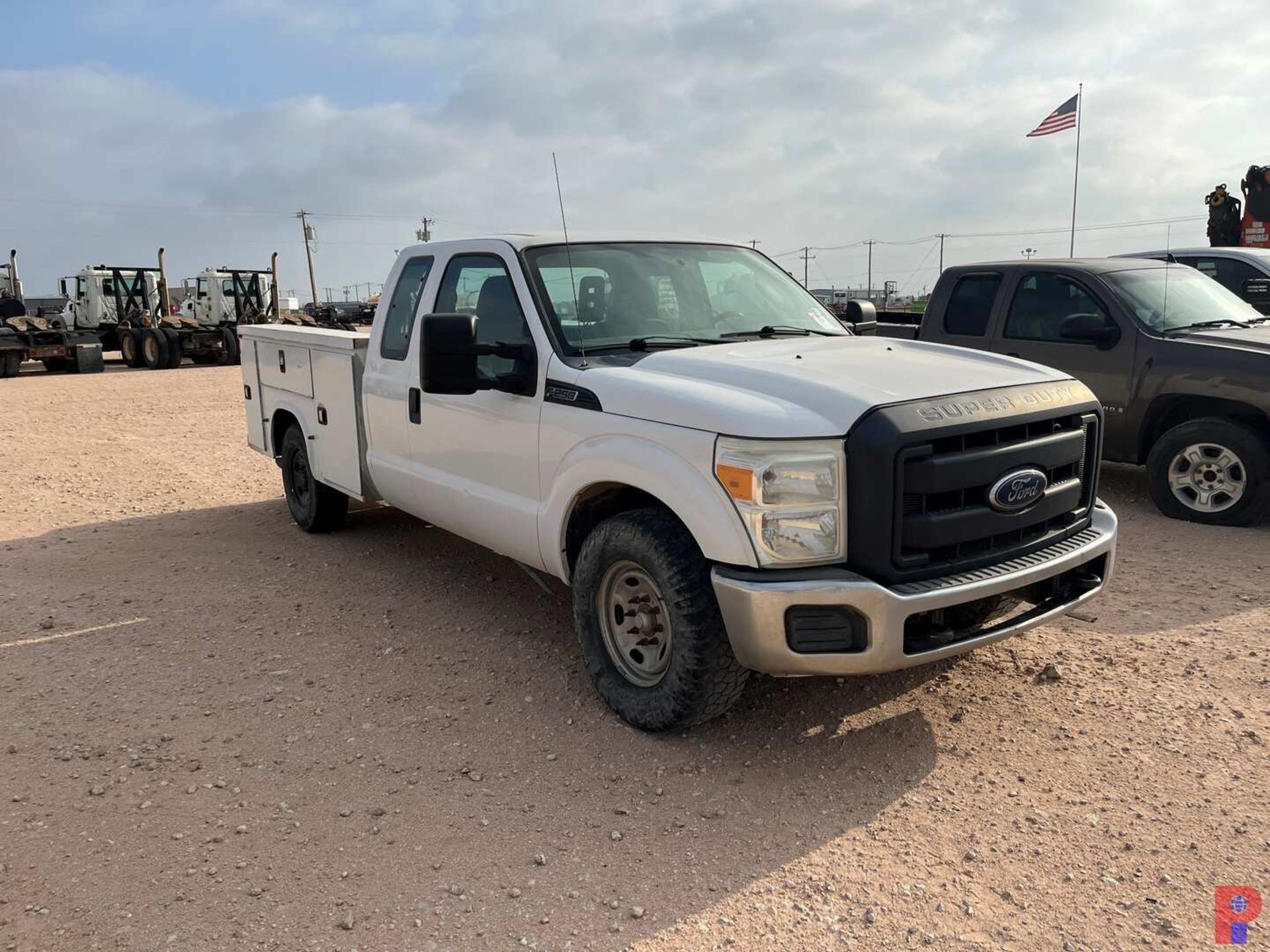 2015 FORD F-250 EXTENDED CAB MECHANIC’S TRUCK - Image 2 of 6