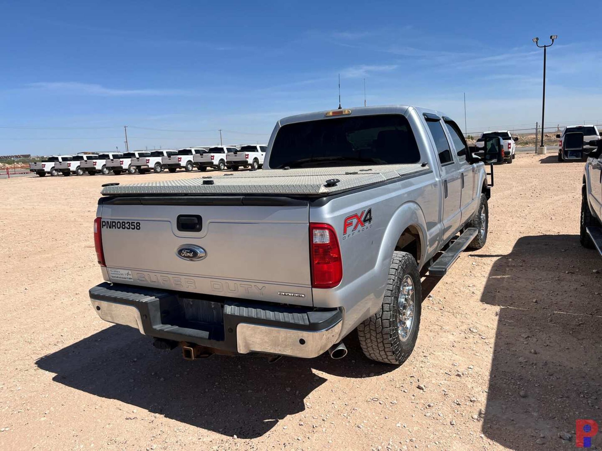 2015 FORD F-250 CREW CAB PICKUP TRUCK - Image 3 of 7