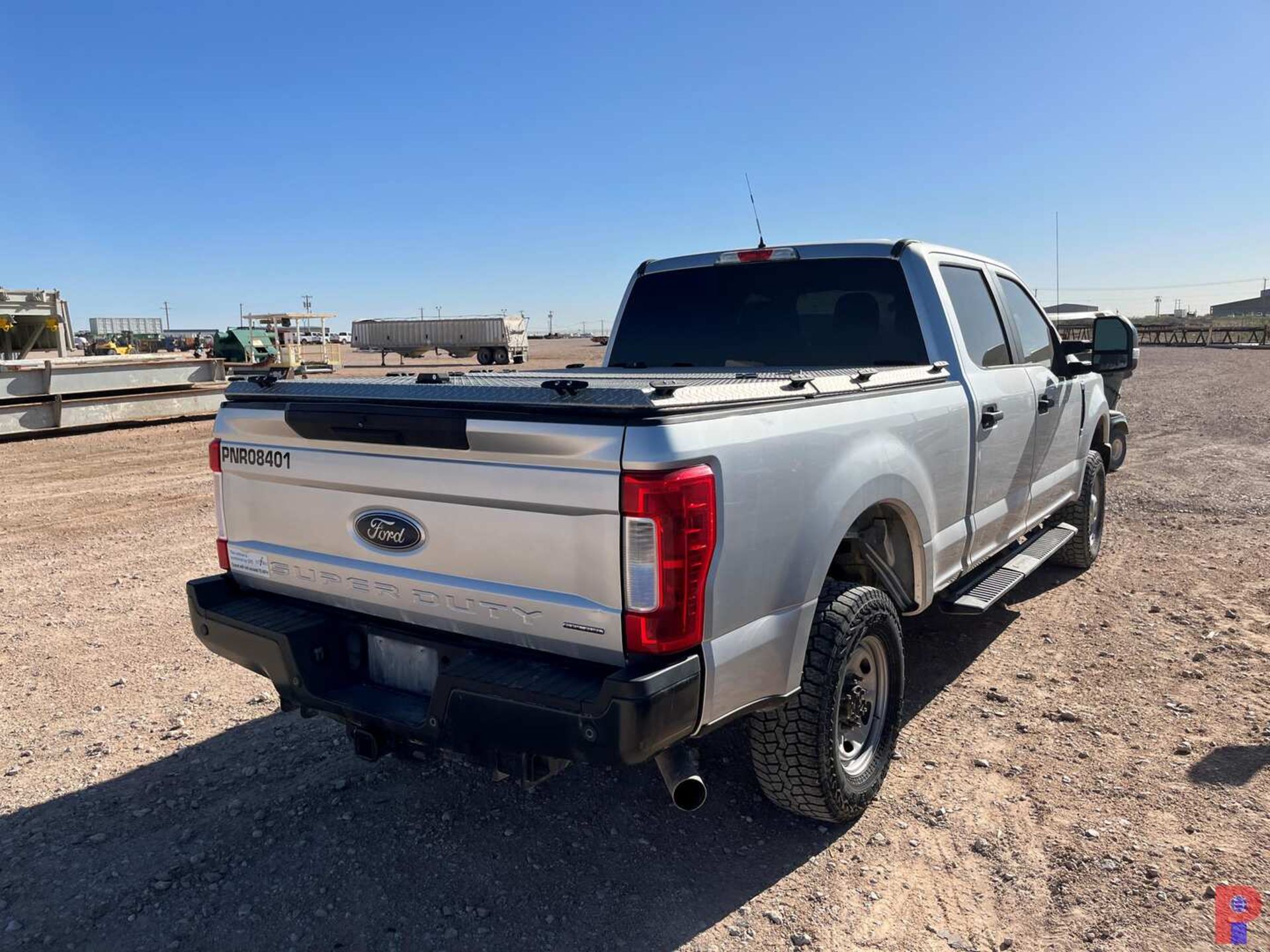 2017 FORD F-250 CREW CAB PICKUP TRUCK - Image 3 of 7