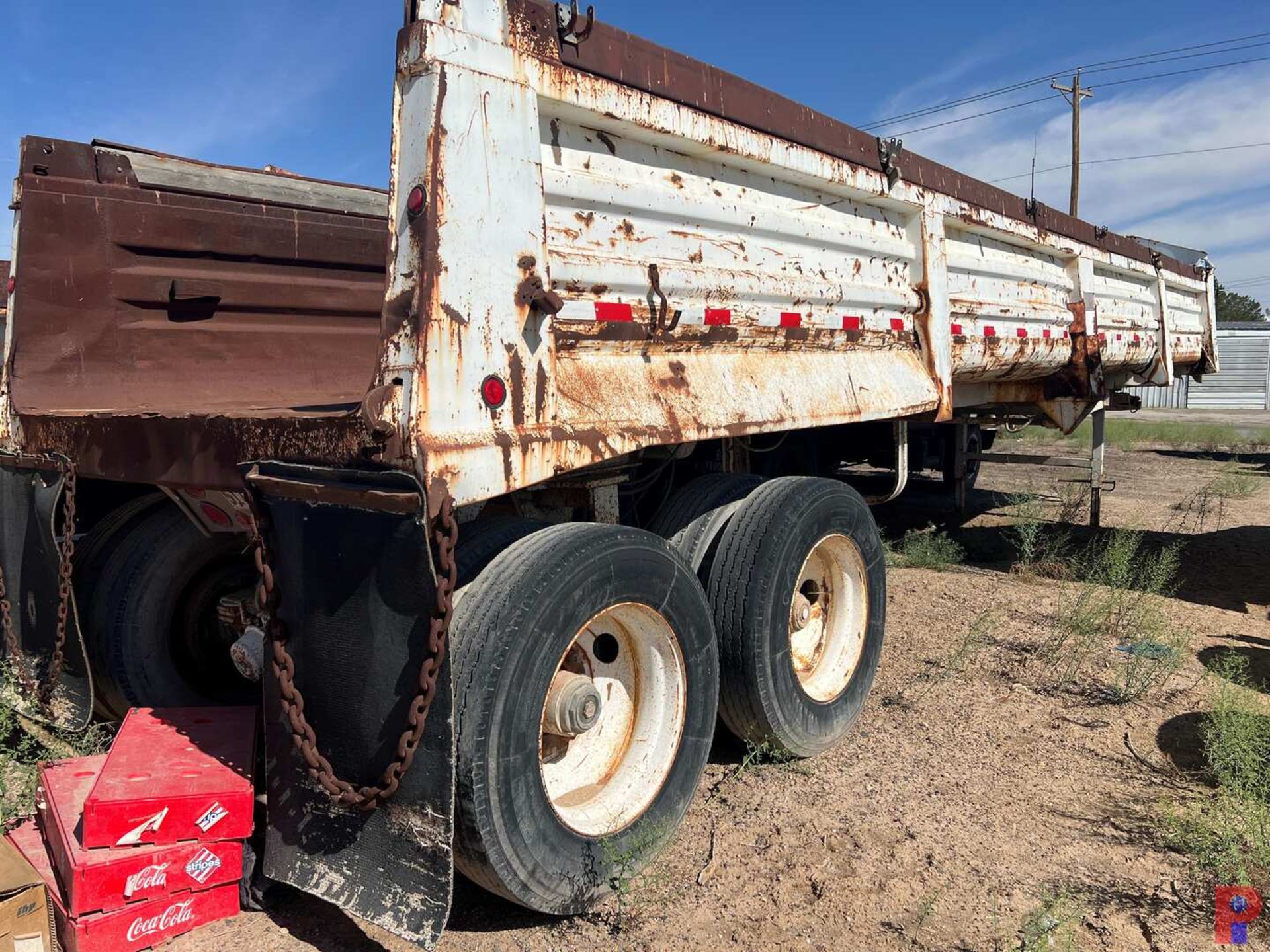 1997 TRAVIS T/A 38’ END DUMP TRAILER - Image 2 of 12