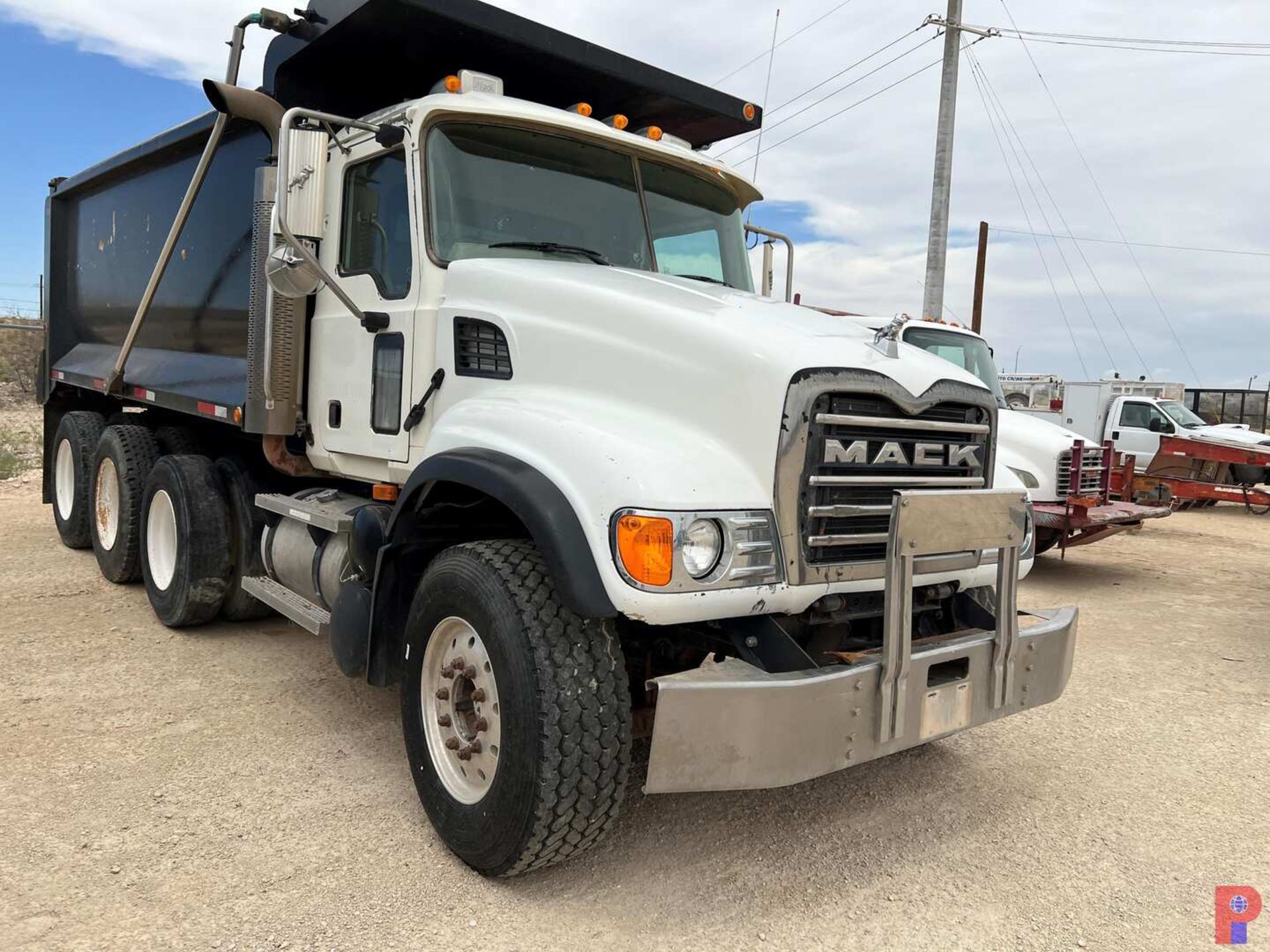 2007 MACK GRANITE DUMP TRUCK W/ TAG AXLE - Image 2 of 22