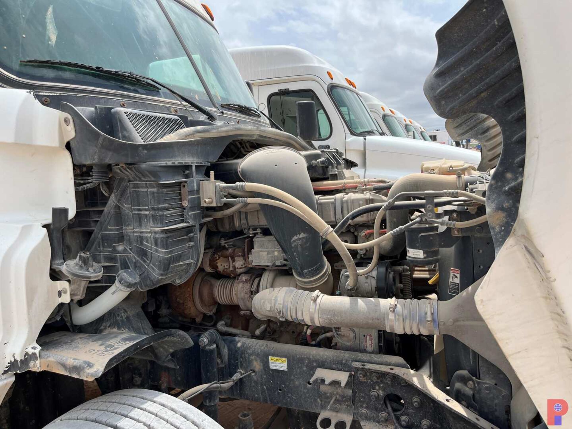 2011 FREIGHTLINER CASCADIA T/A SLEEPER HAUL TRUCK - Image 7 of 7