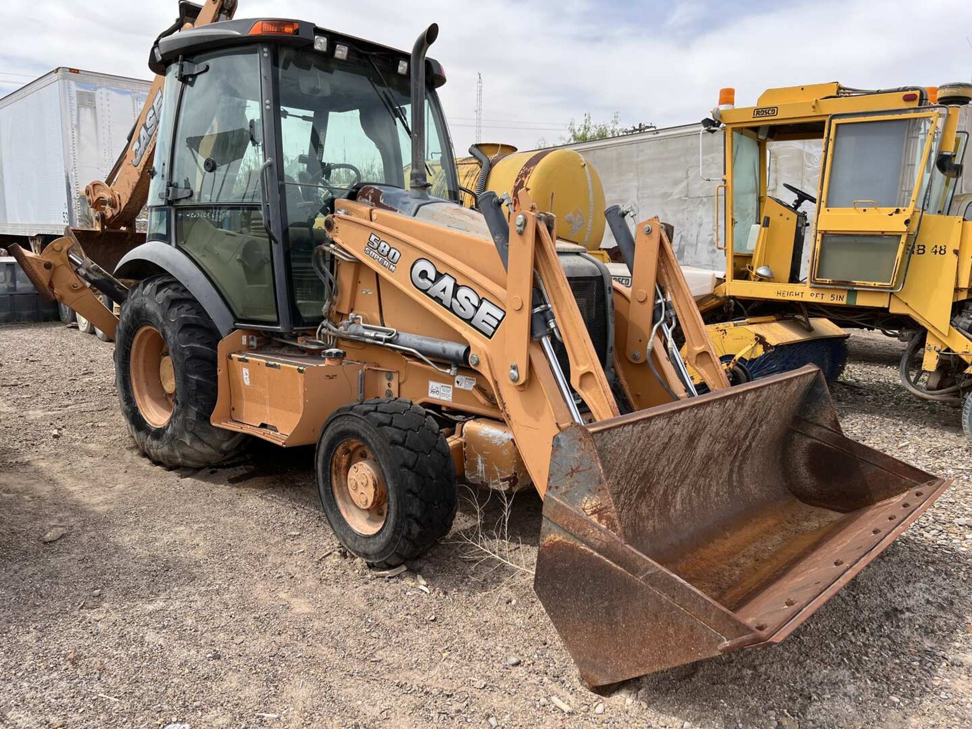 2013 CASE 580 SUPER N LOADER BACKHOE - Image 2 of 21