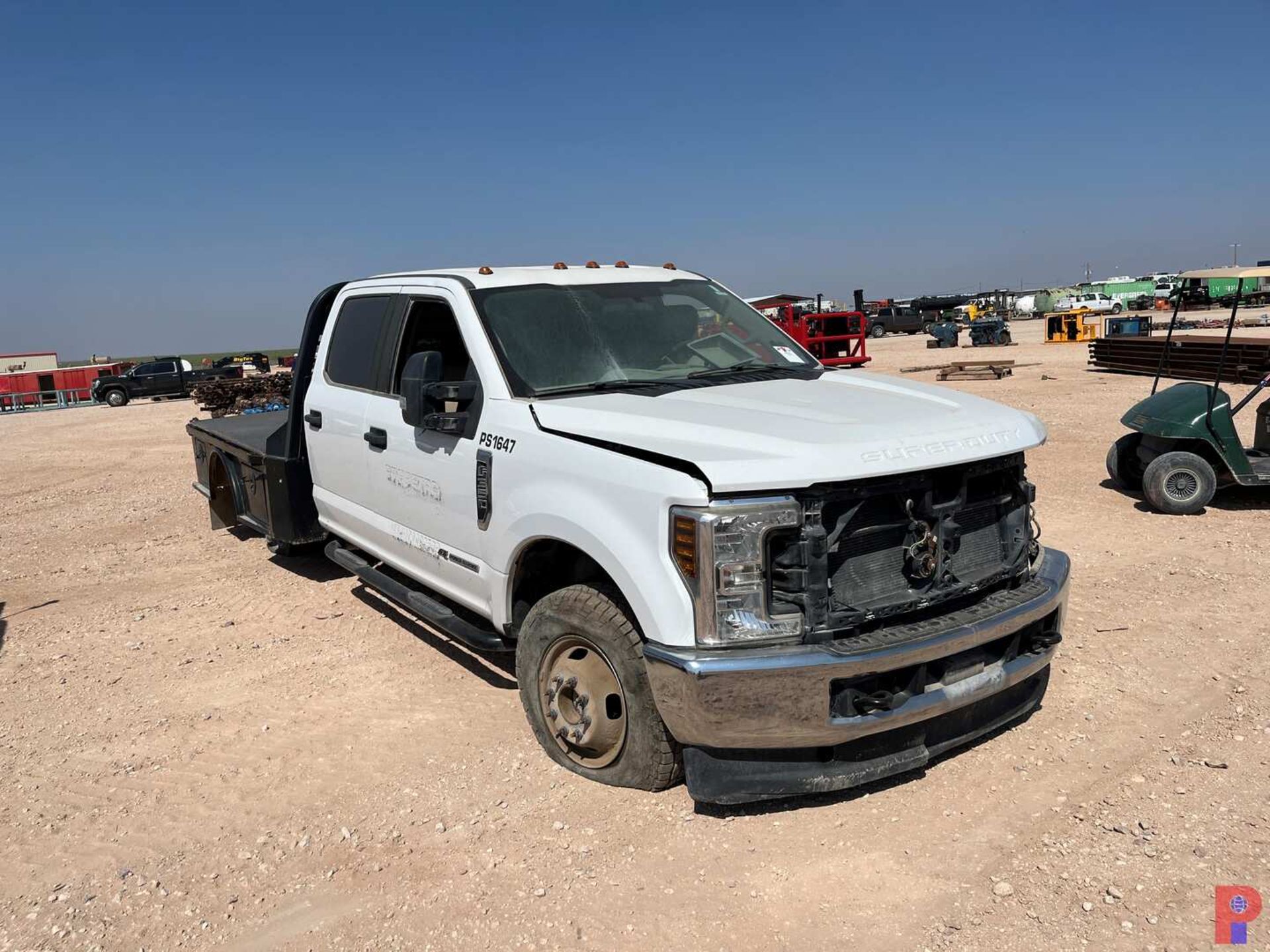 2018 FORD F-350 CREW CAB FLATBED TRUCK - Image 2 of 7