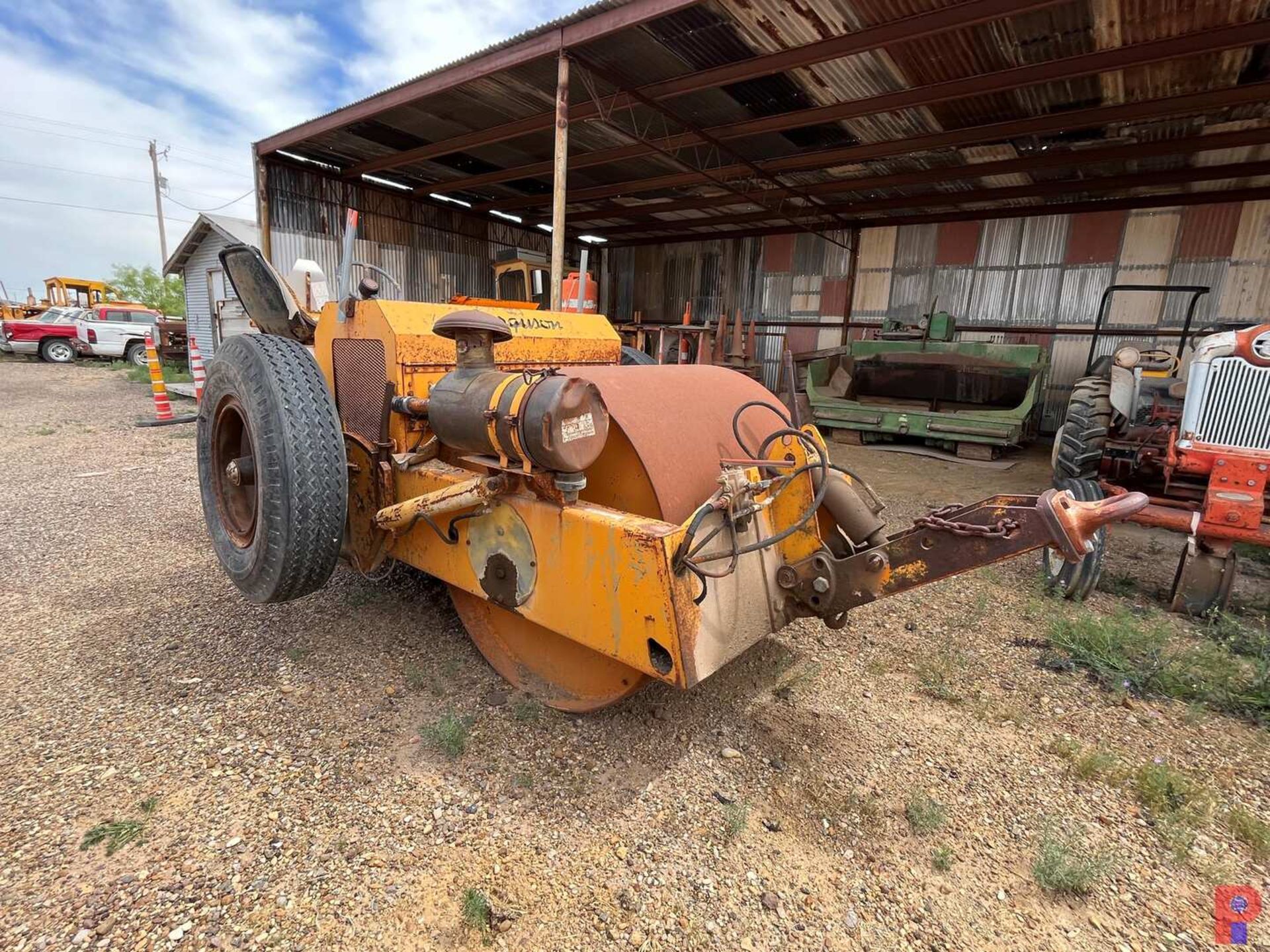 FERGUSON 46 DOUBLE DRUM ROLLER - Image 5 of 8