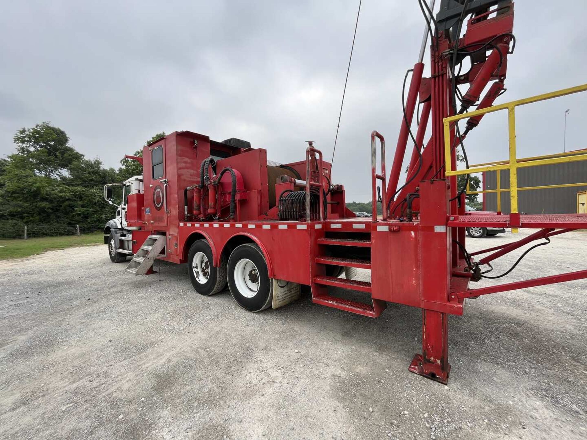 2013 HSI HYDRAULIC SWAB RIG MTD. ON 2012 MACK GU813 - Image 63 of 91