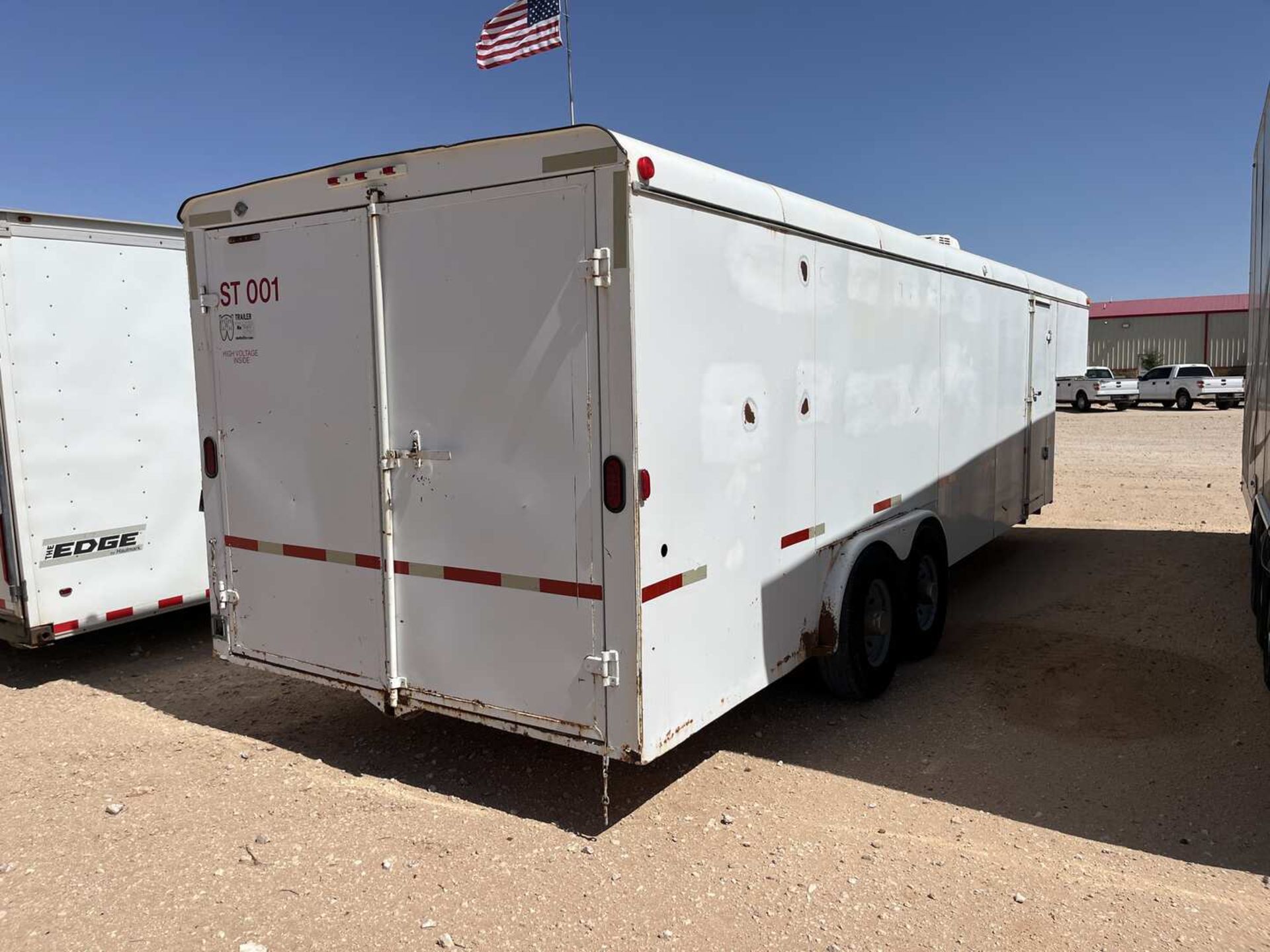 2012 WW TRAILER MFG 24’ X 8’ T/A GOOSENECK ENCLOSED CARGO TRAILER - Image 3 of 6