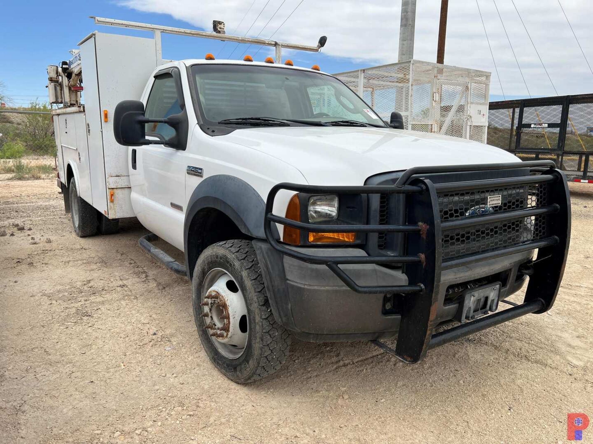 2006 FORD F450 SERVICE TRUCK - Image 2 of 27