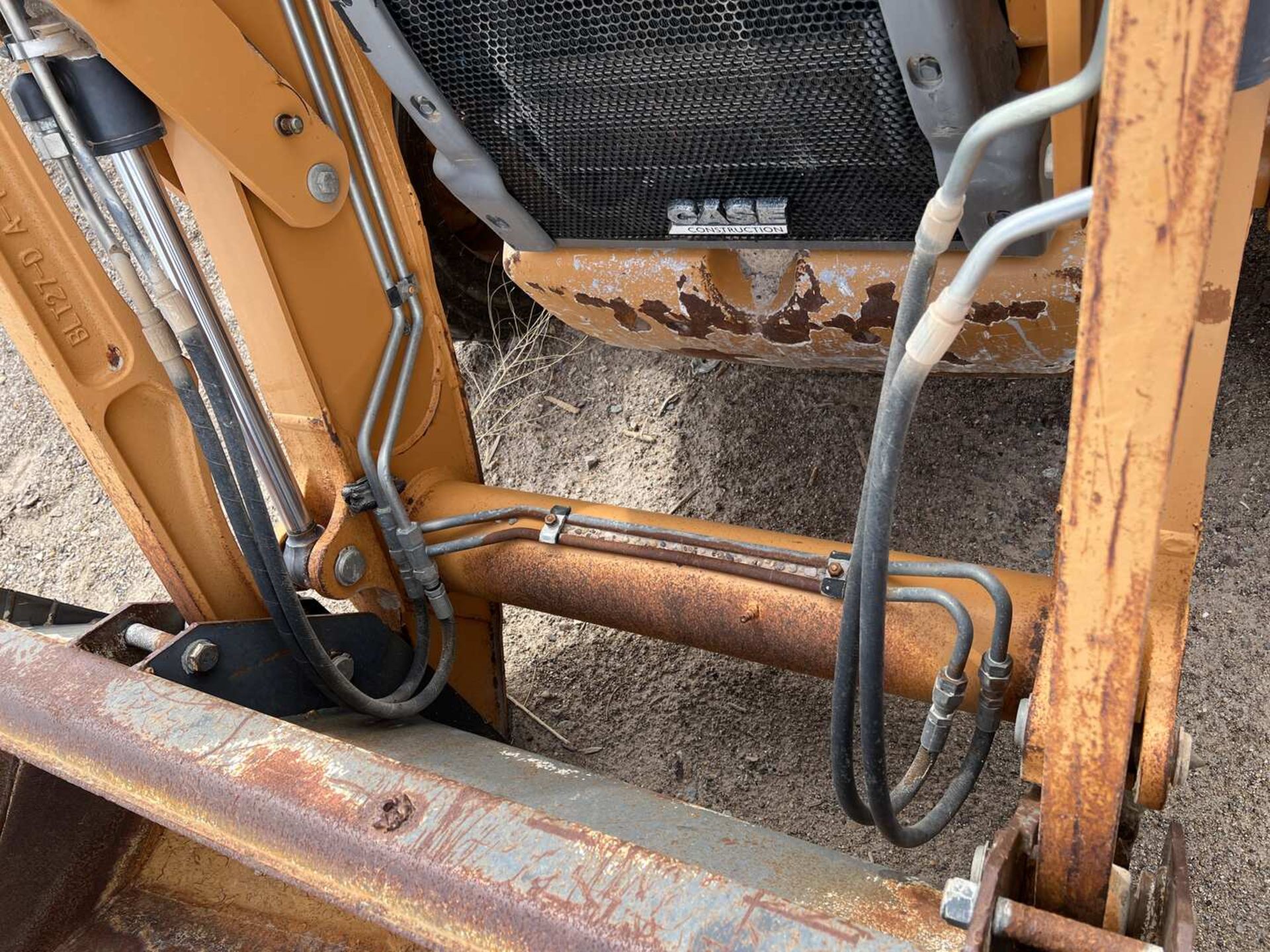 2013 CASE 580 SUPER N LOADER BACKHOE - Image 6 of 21