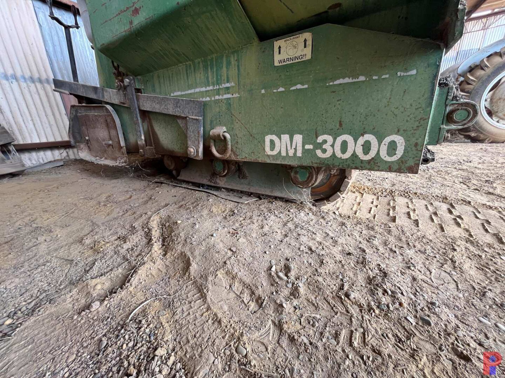 NEAL DM-3000 PAVING MACHINE - Image 10 of 10