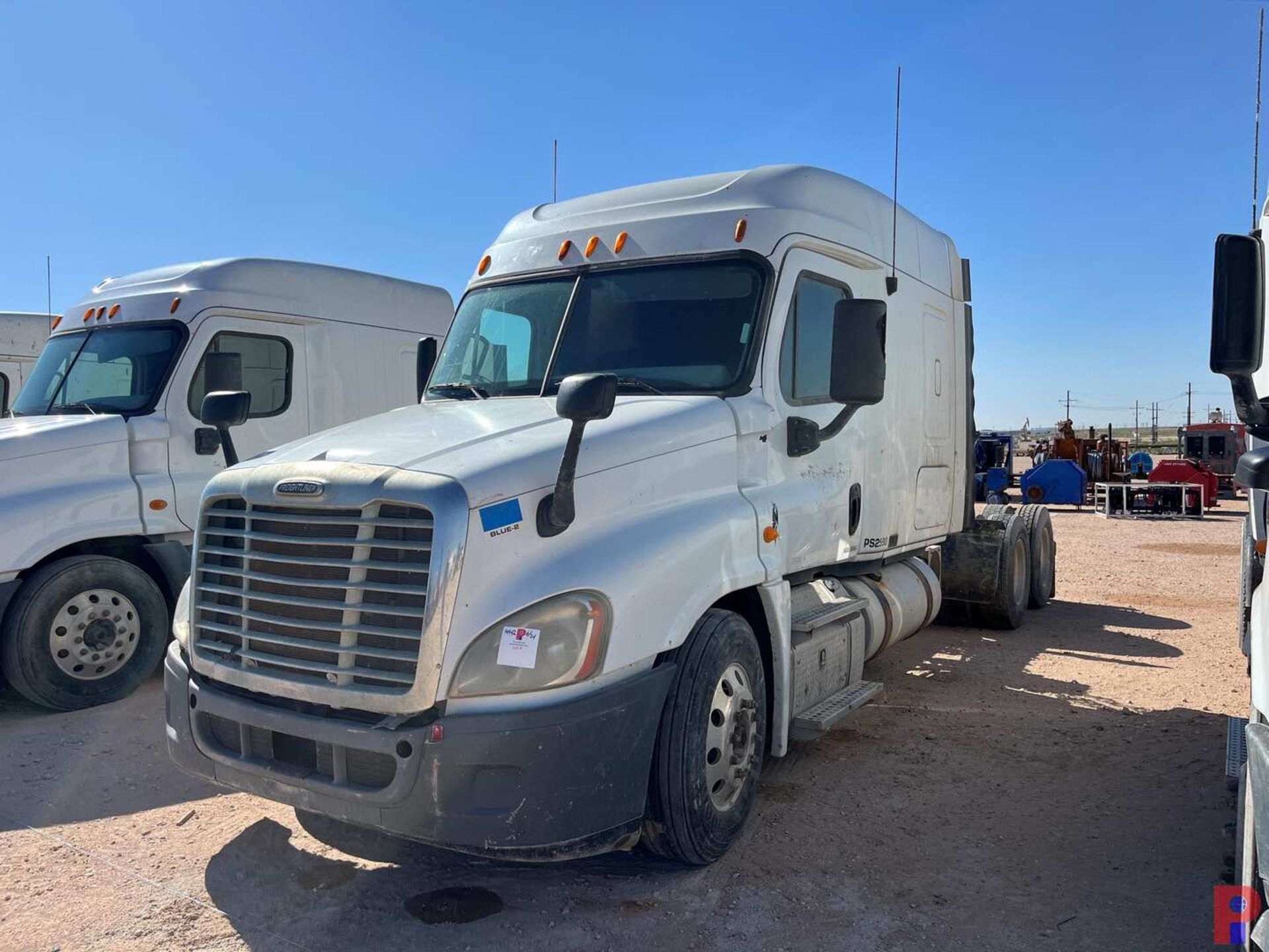 2011 FREIGHTLINER CASCADIA T/A SLEEPER HAUL TRUCK