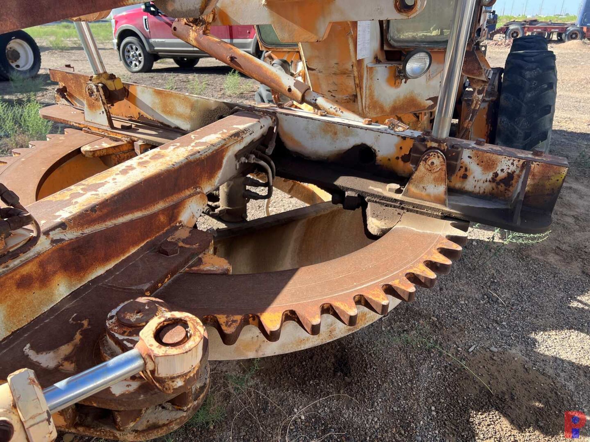 CHAMPION 710A MOTOR GRADER - Image 7 of 15