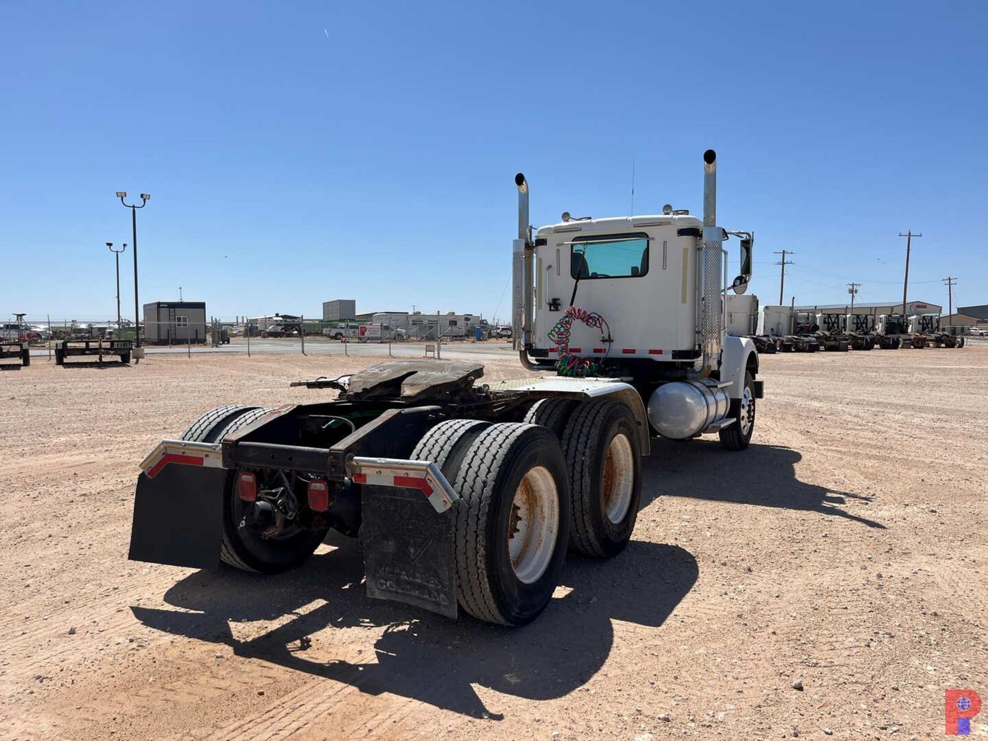 2006 INTERNATIONAL PAYSTAR 5900I 6X4 T/A DAYCAB HAUL TRUCK - Image 3 of 8