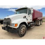 2005 MACK CV713 T/A WATER TRUCK