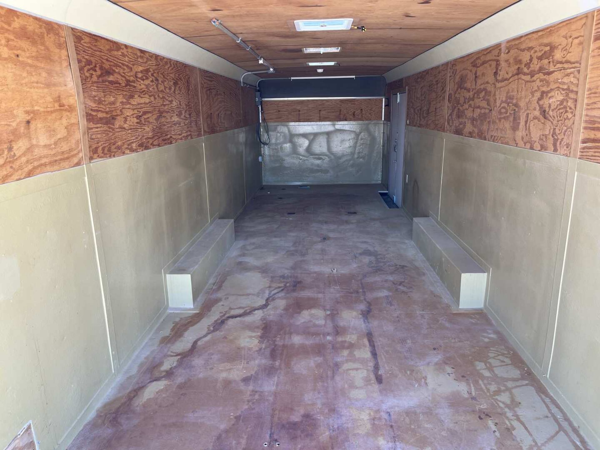 2014 HAULMARK 28’ X 8’ T/A ENCLOSED CARGO TRAILER - Image 3 of 7