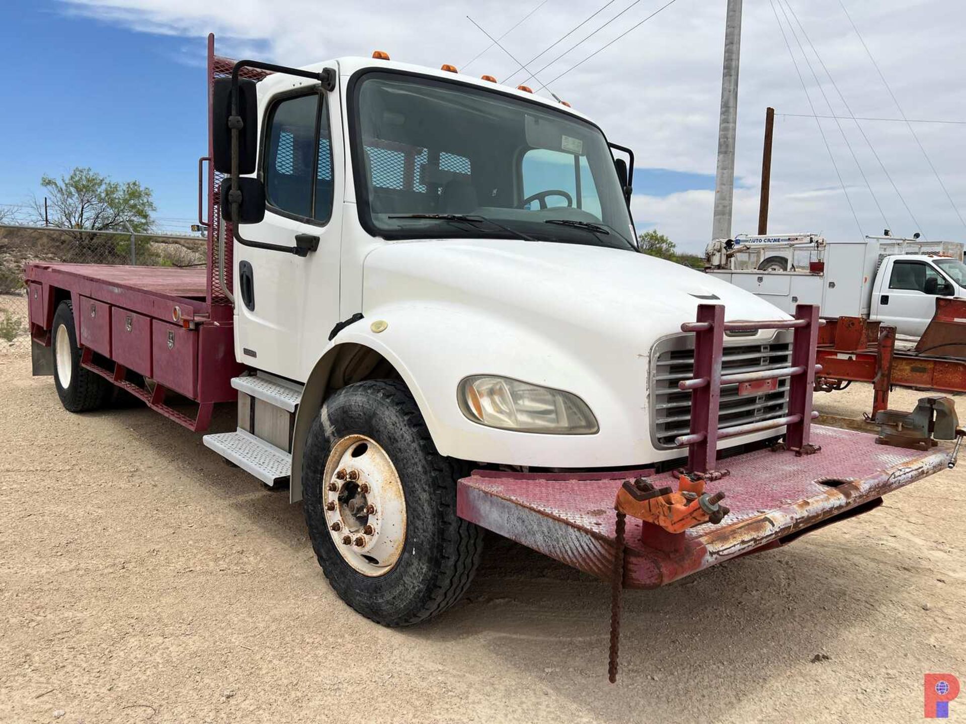 2004 FREIGHTLINER M2106 15’ FLATBED ROUSTABOUT TRUCK - Image 2 of 33