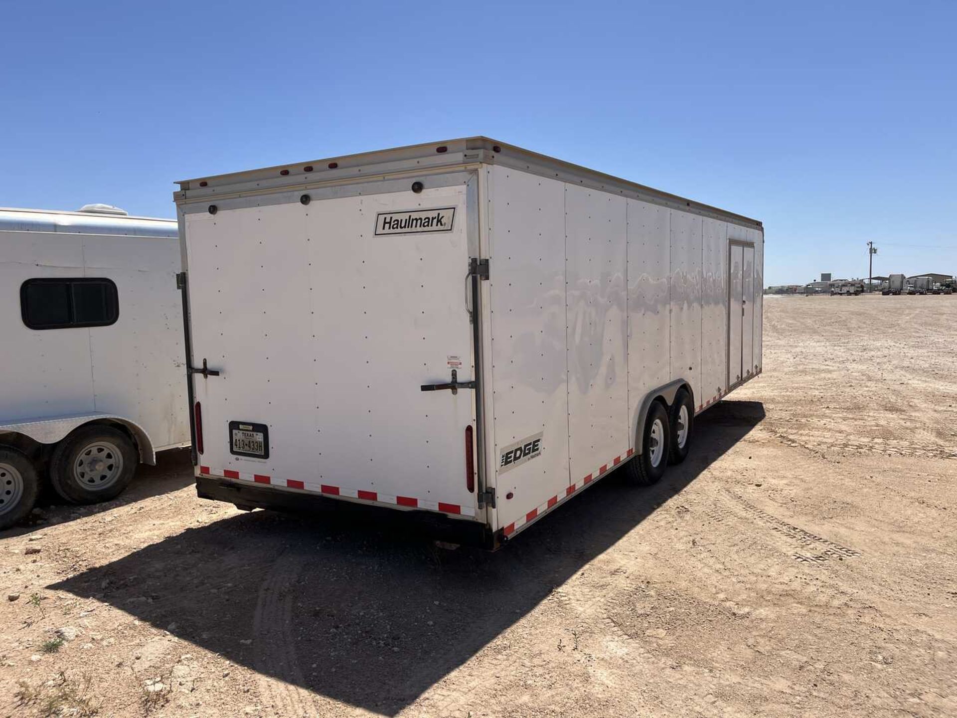 2014 HAULMARK 28’ X 8’ T/A ENCLOSED CARGO TRAILER - Image 5 of 7