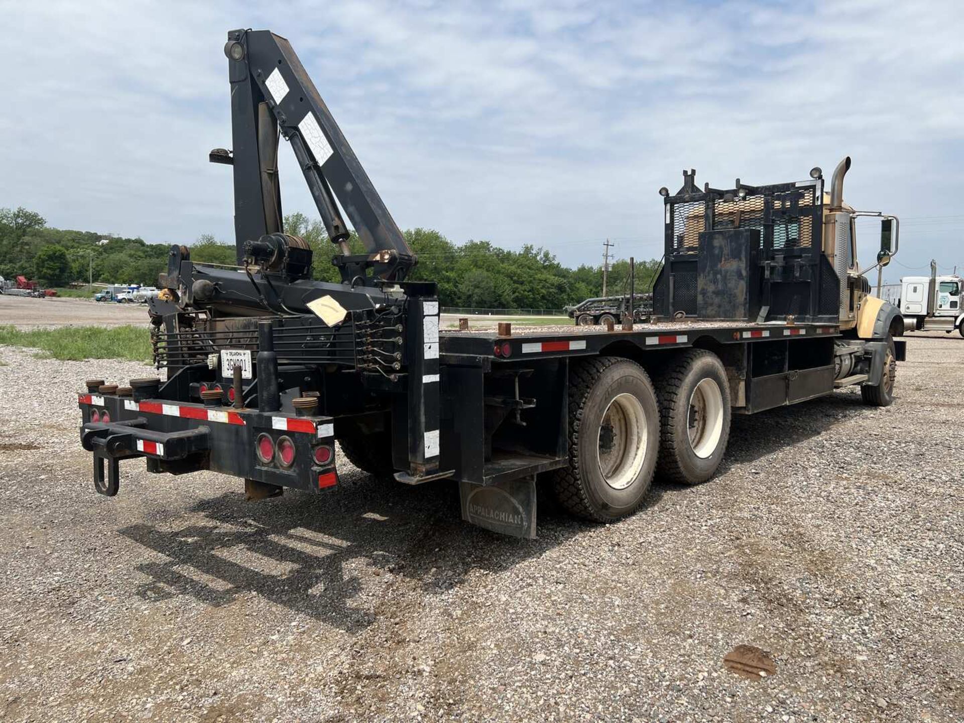 2007 MACK CTP713 FLATBED KNUCKLEBOOM CRANE TRUCK - Image 5 of 31