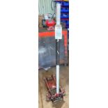 Hydraulic Trolley Jack, Capacity 3,000kg (Location: March, Cambridge. Please Refer to General
