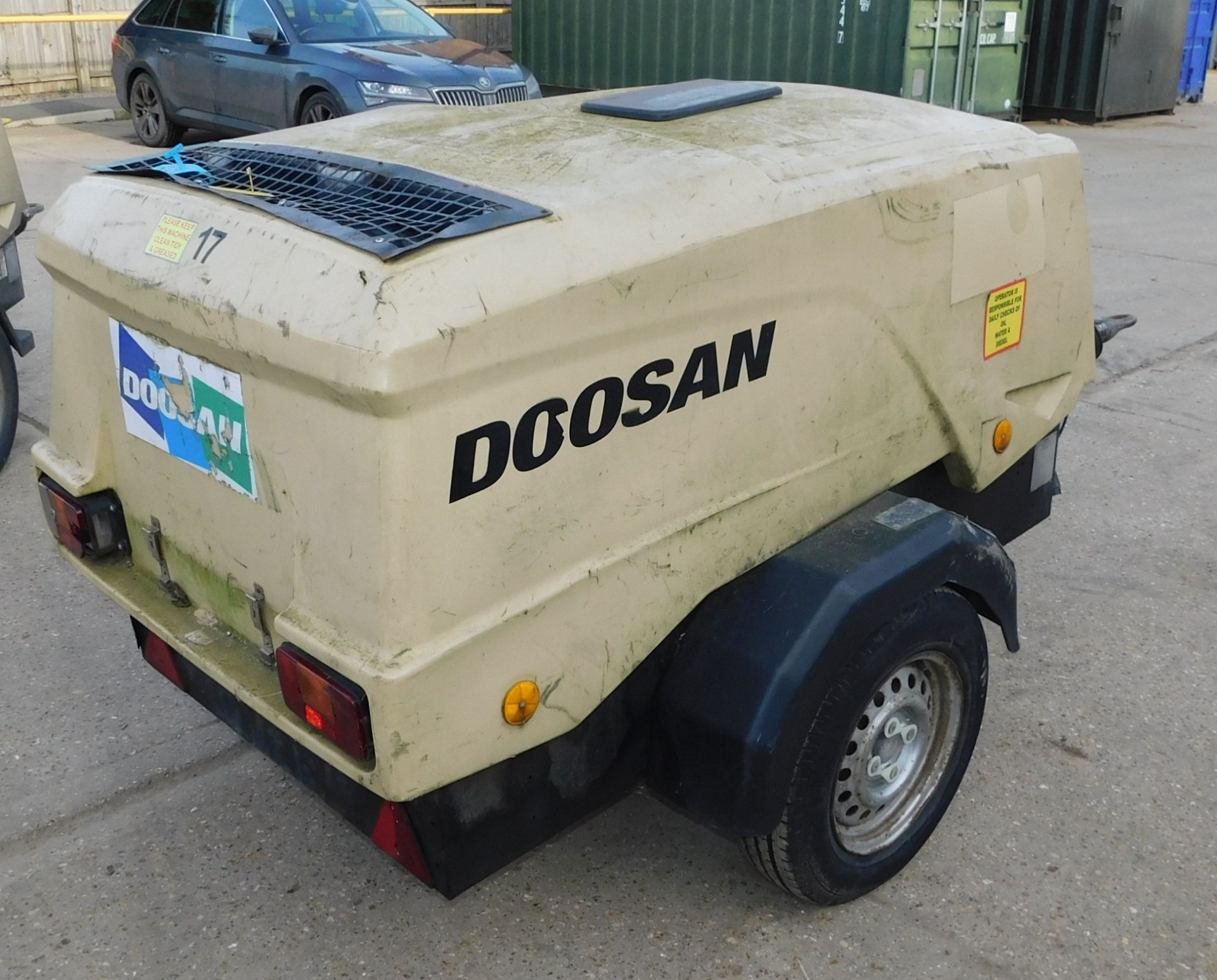 Doosan 731E+ Trailer Mounted Compressor (2013), Serial Number UN5731EFXDY322632, 948 hours ( - Image 3 of 10