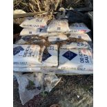 Pallet of 25kg Bags of Peacock De-icing Salt (Location: March, Cambridge. Please Refer to General