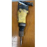 Atlas Copco TEX 05PE Pneumatic Hammer (2017) Max Pressure 7 Bar (Location: Brentwood. Please Refer