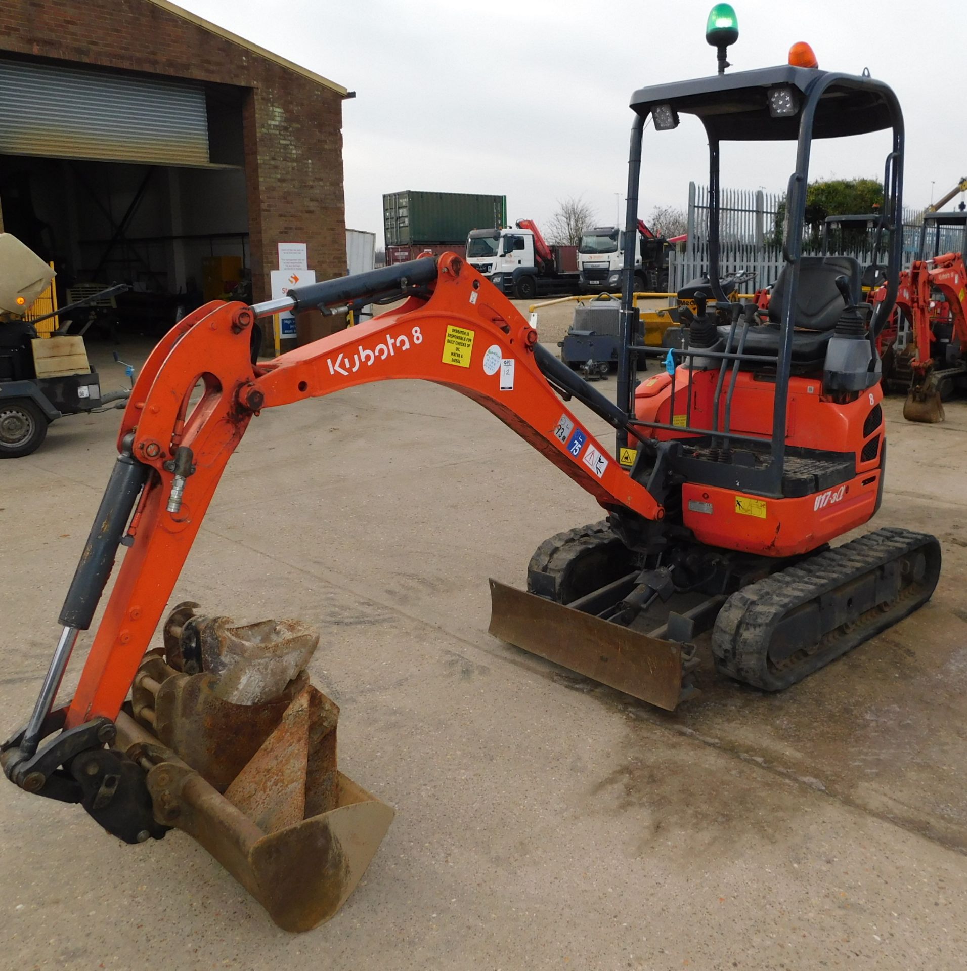 Kubota U17-3 1.5T Mini-Excavator (2013), Manual Quick Hitch, Blade, Hydraulic Retractable Width, - Image 2 of 15