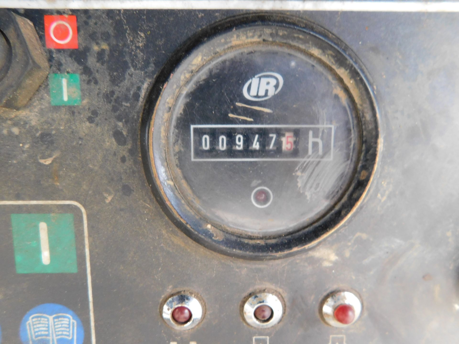 Doosan 731E+ Trailer Mounted Compressor (2013), Serial Number UN5731EFXDY322632, 948 hours ( - Image 7 of 10