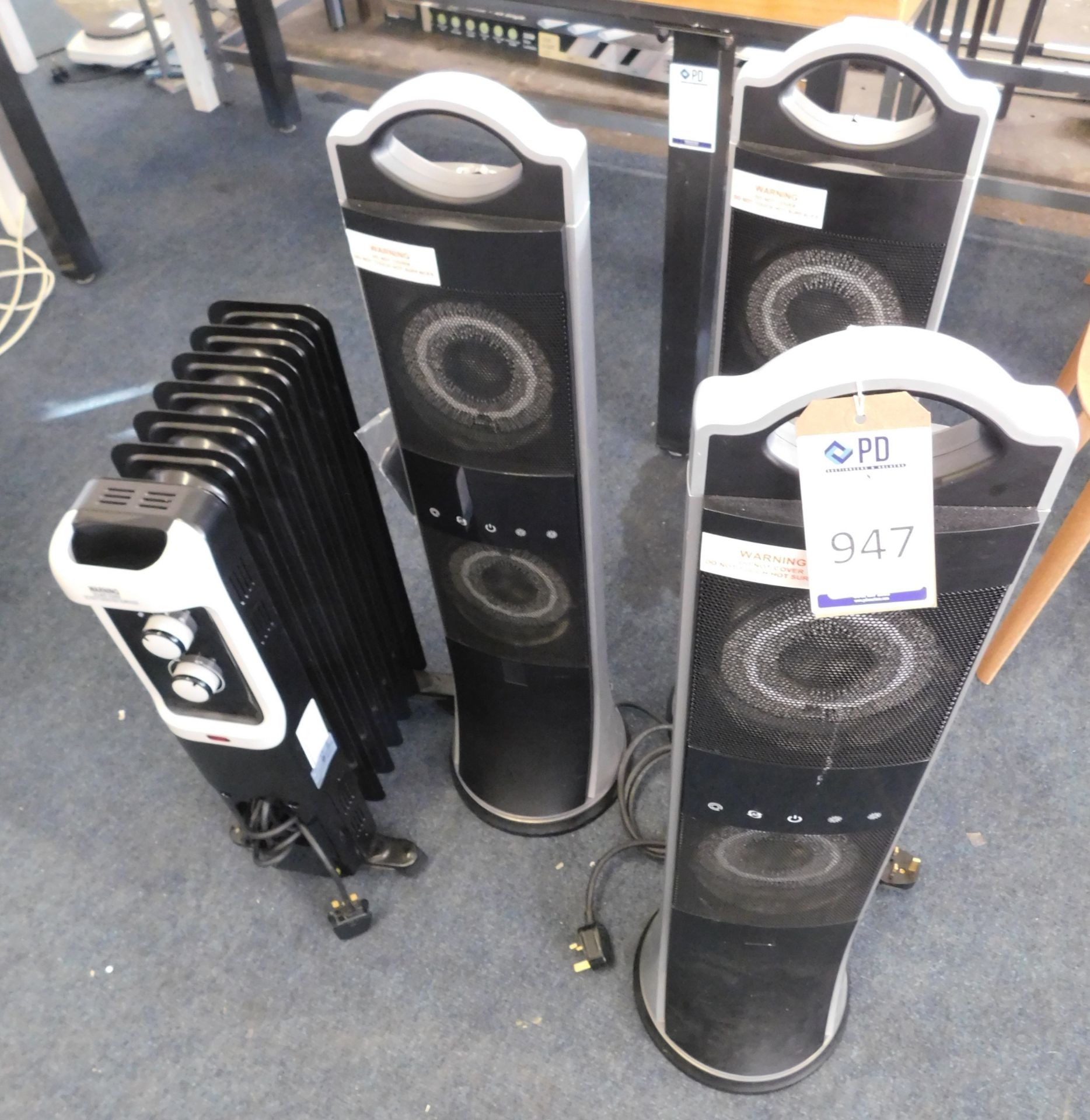 3 Blyss Tower Heaters & Portable Radiator (Location: Stockport. Please Refer to General Notes)