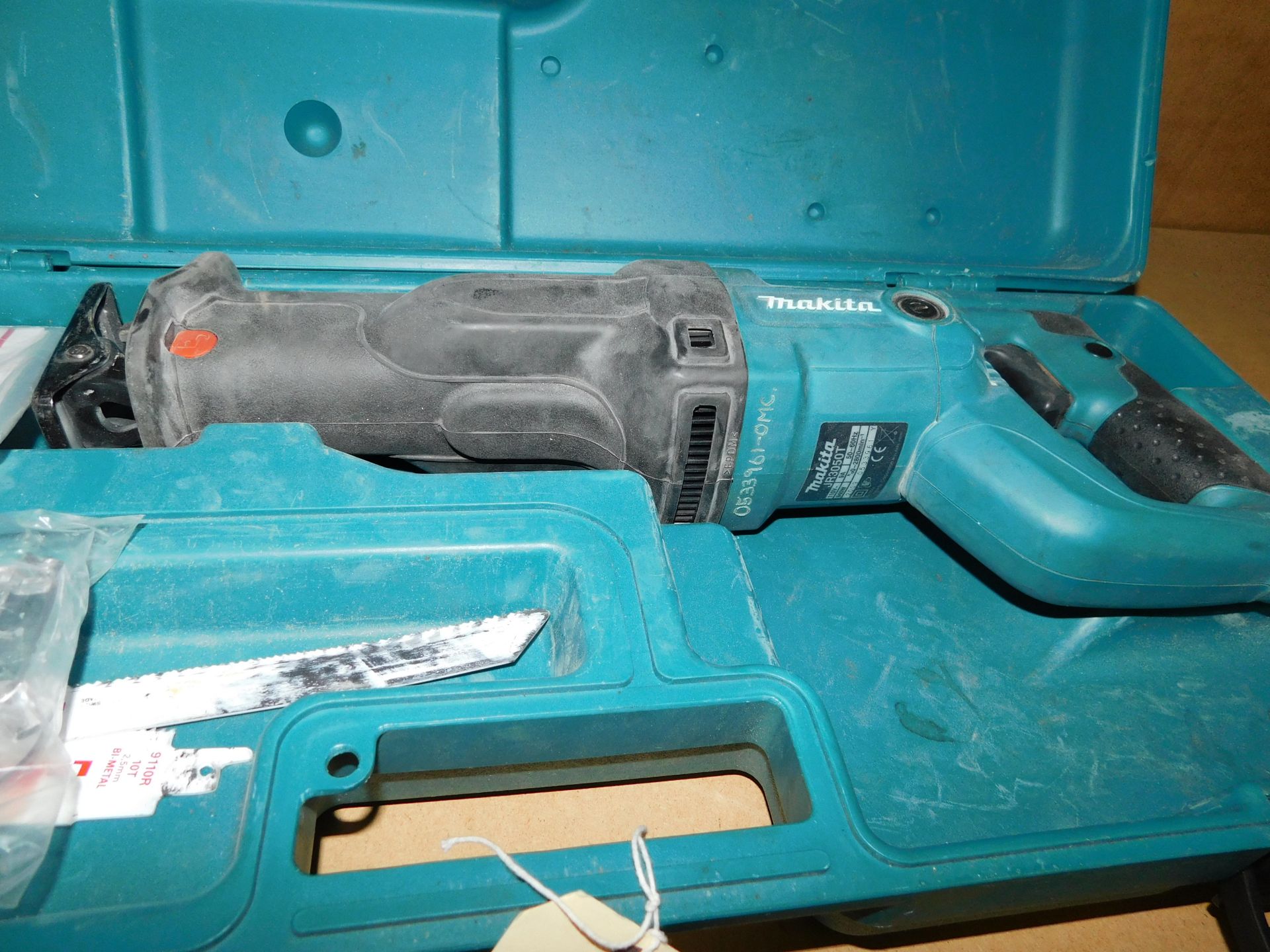 Makita JR3050T Reciprocating Saw, 110v (Location: Stockport. Please Refer to General Notes) - Image 3 of 4