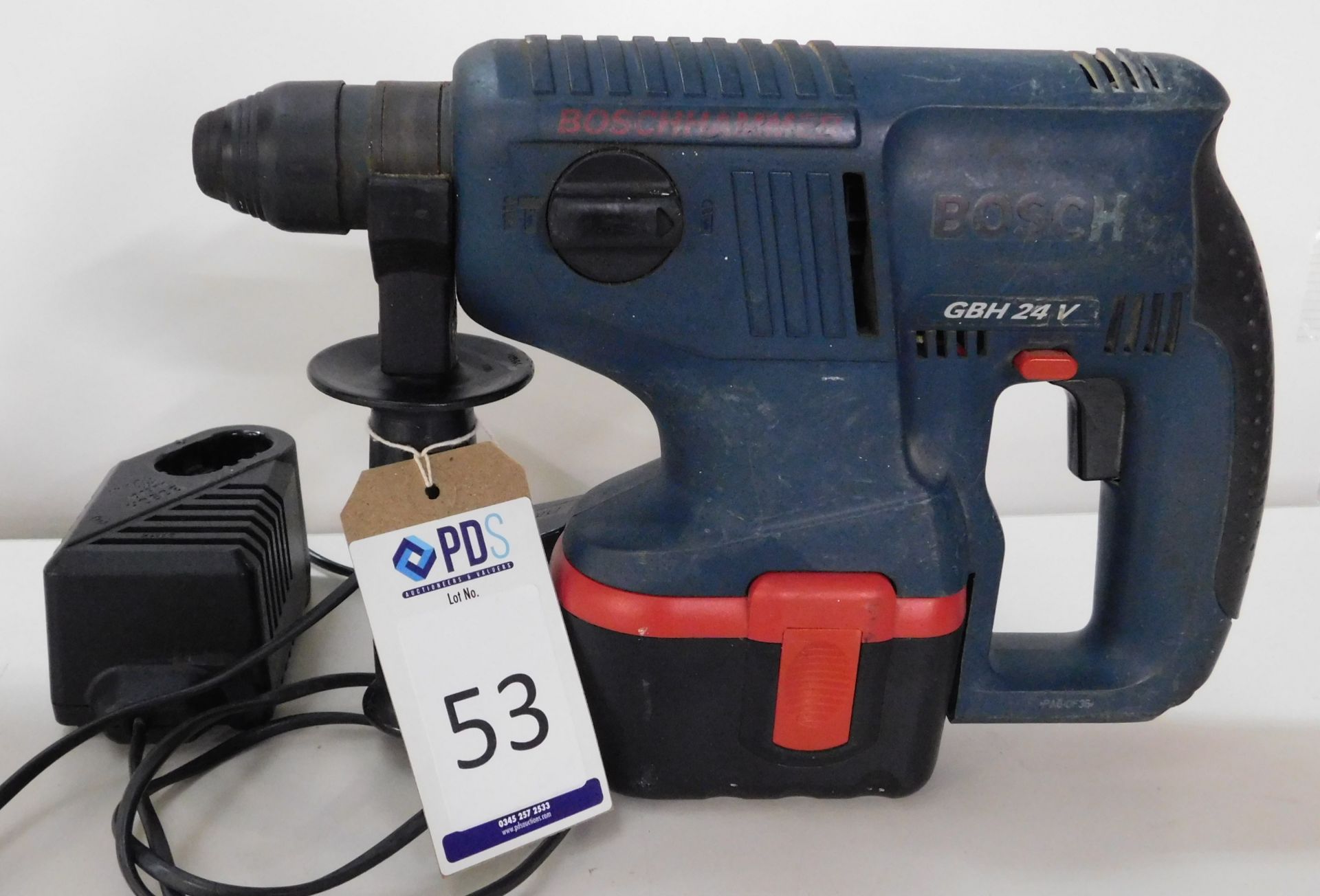 Bosch GBH 2 Cordless Hammer Drill, Serial Number 38302118 with Battery & Charger (Location: