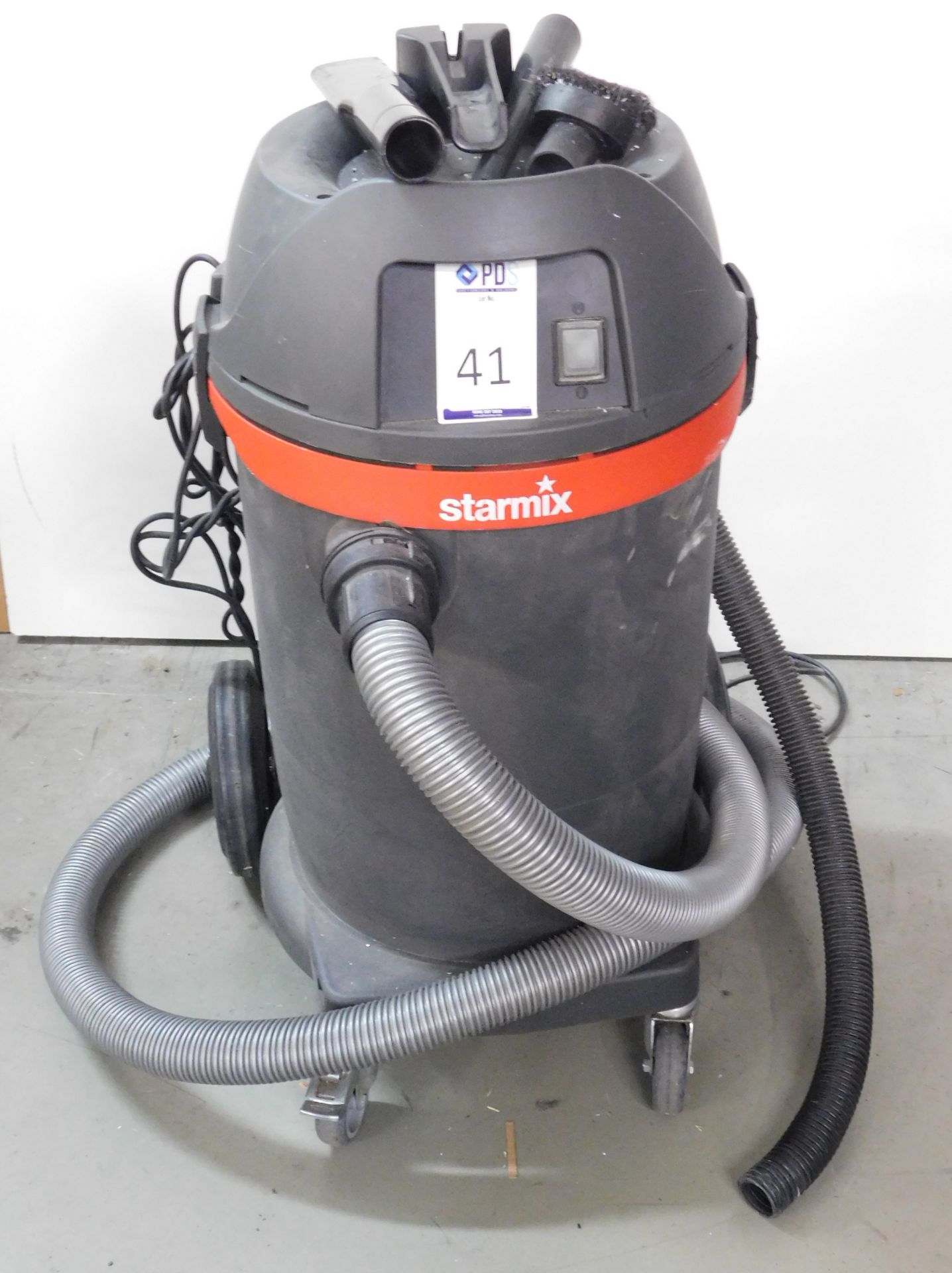 Electrostar “Starmix” L124 Cylinder Vacuum, Serial Number 05/15/230427 (Location: Tonbridge, Kent.