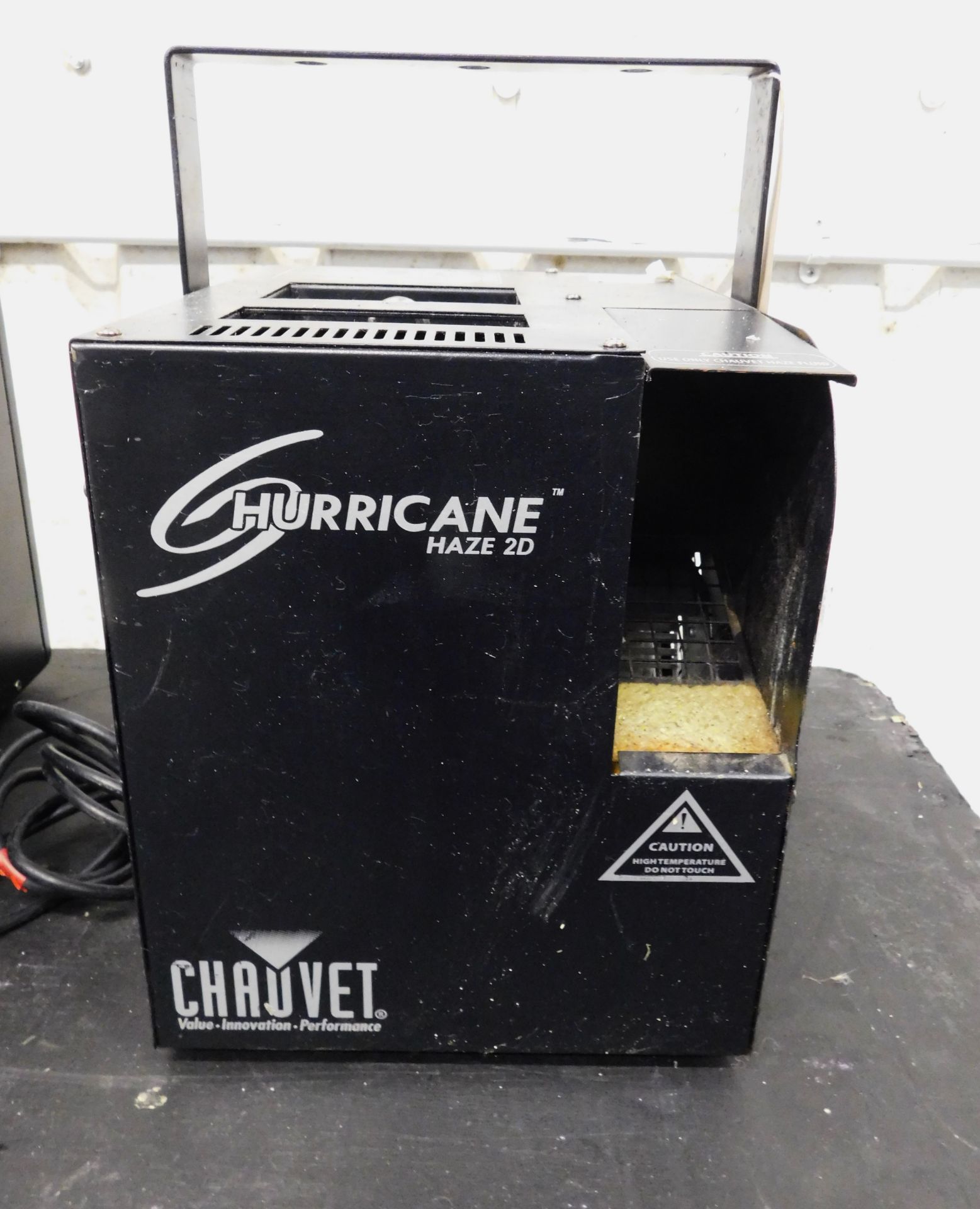 Chauvet Hurricane Haze 2D Haze Machine, Serial Number 05070389-1115000127 & Chauvet 220VHHAZE3D Haze - Image 2 of 8