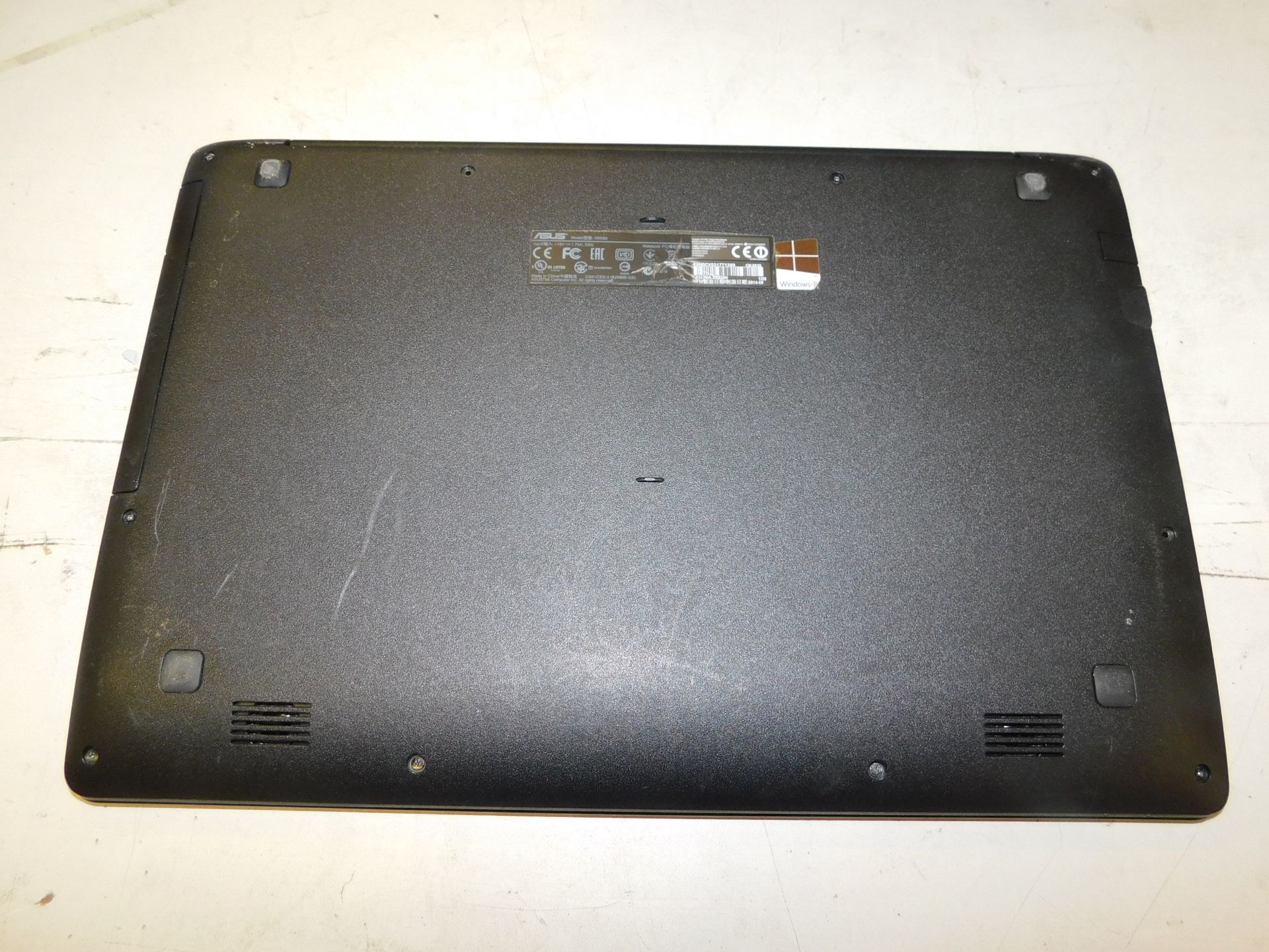 Asus X553M Laptop (No PSU) (No HDD) (Location: Stockport. Please Refer to General Notes) - Image 4 of 4