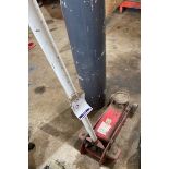 Taskmaster Workshop Trolley Jack, Capacity 3000kg (Location: March, Cambridge. Please Refer to