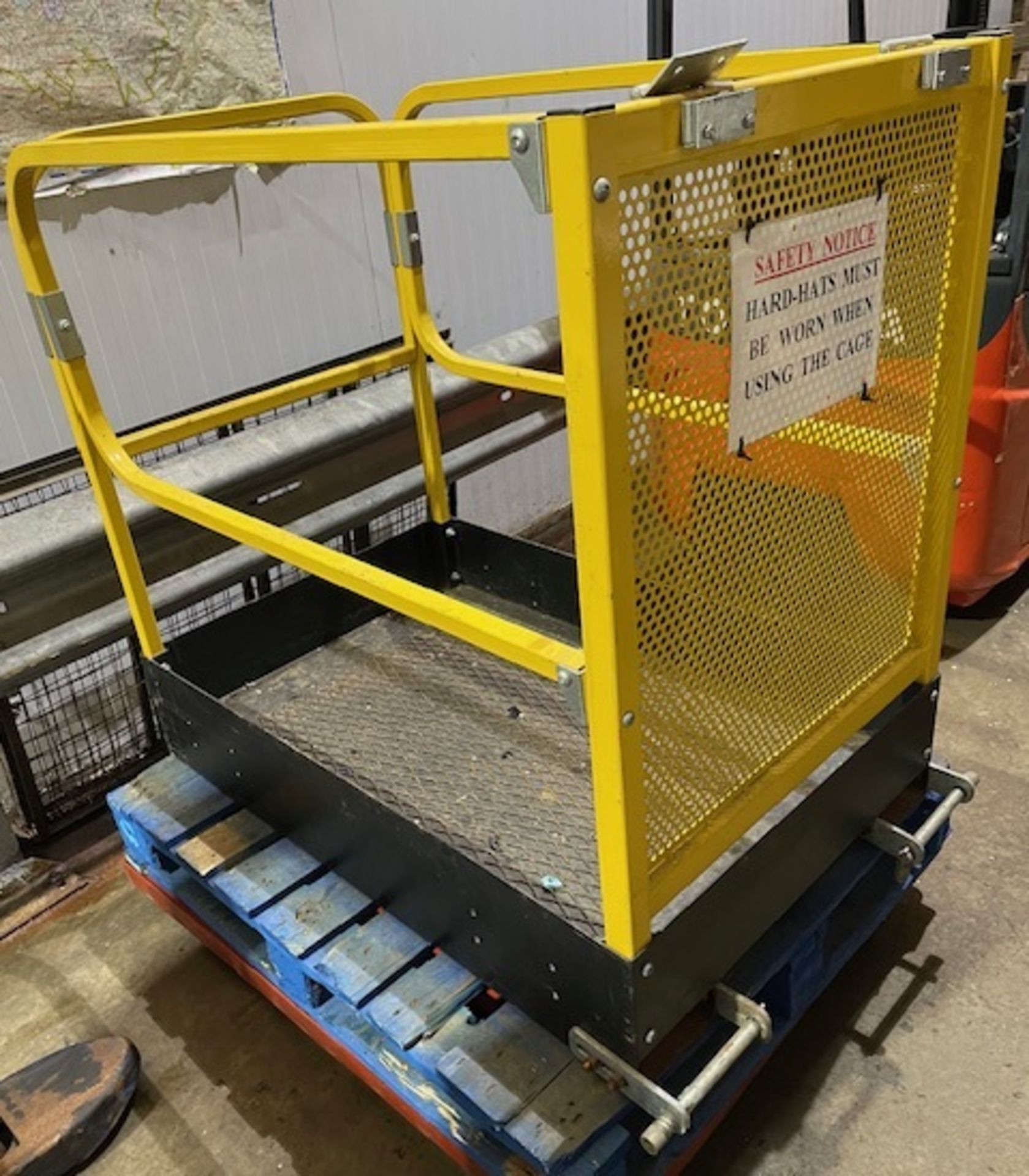 Contact Forklift Access Cage (Location: NW London. Please Refer to General Notes)
