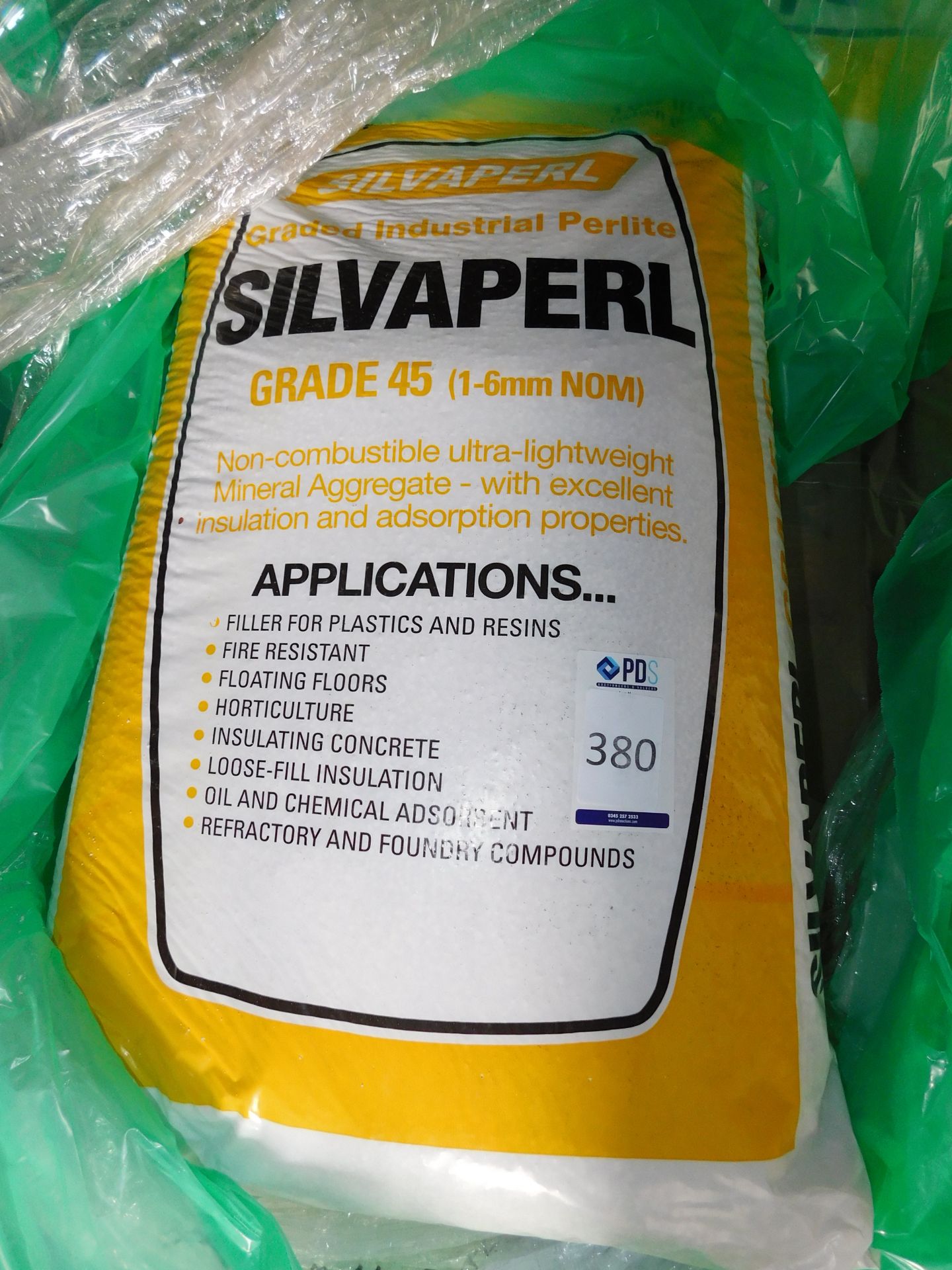2 Bags of Silva Perl Grade 45 Ultra Lightweight Mineral Aggregate (Located Manchester. Please - Image 2 of 2