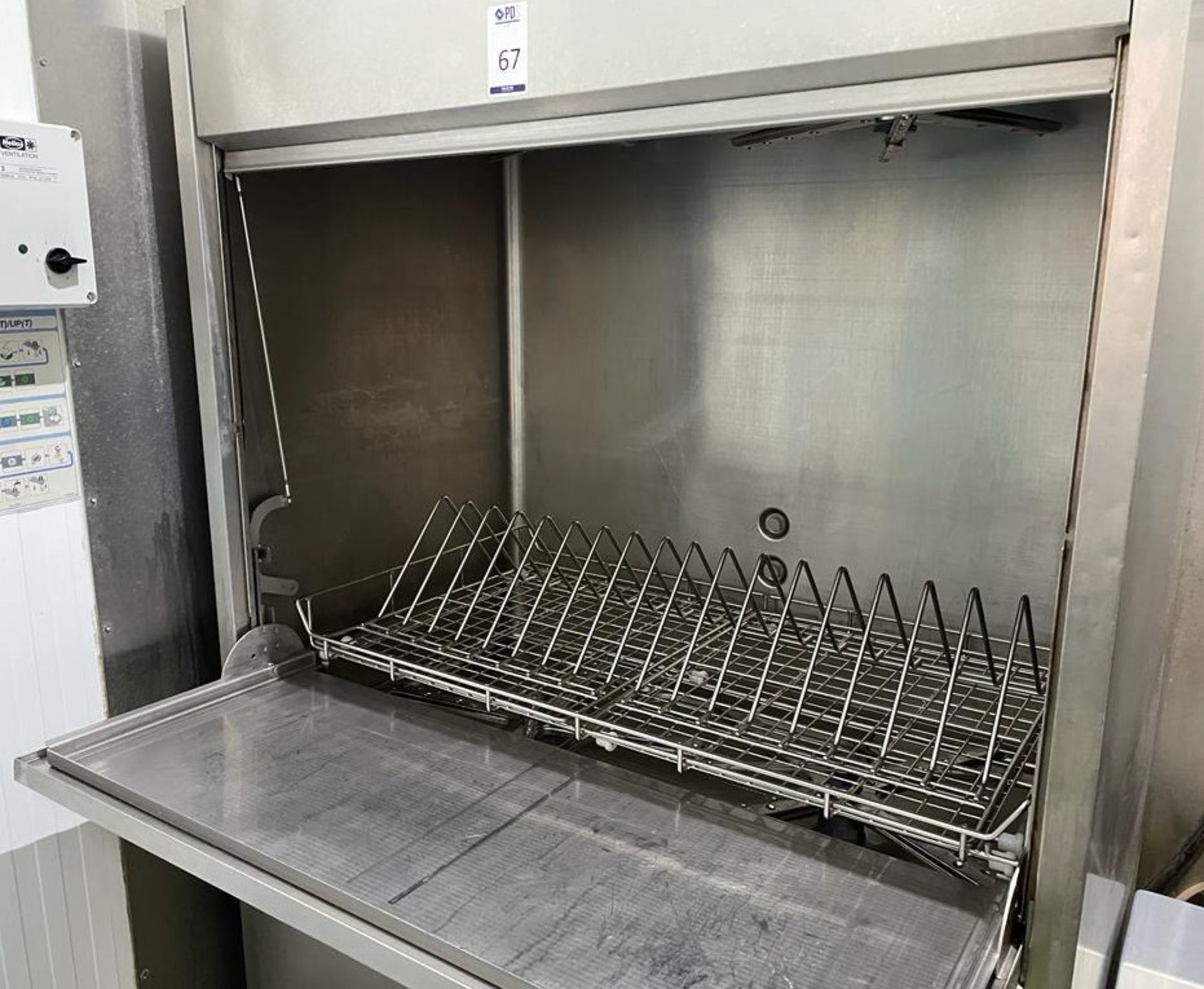 Hobart Double Commercial Dishwasher with Water Softener (Location: NW London. Please Refer to - Image 2 of 3