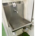 Unitec Knee Operated Handwash Sink (Location: NW London. Please Refer to General Notes)