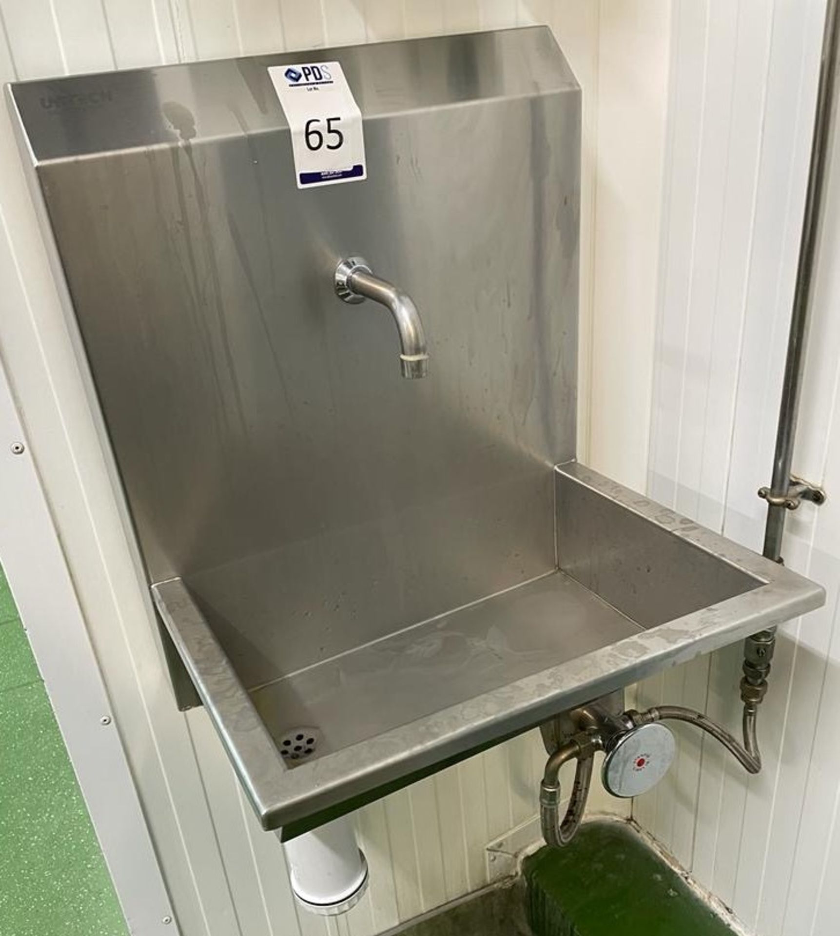 Unitec Knee Operated Handwash Sink (Location: NW London. Please Refer to General Notes)