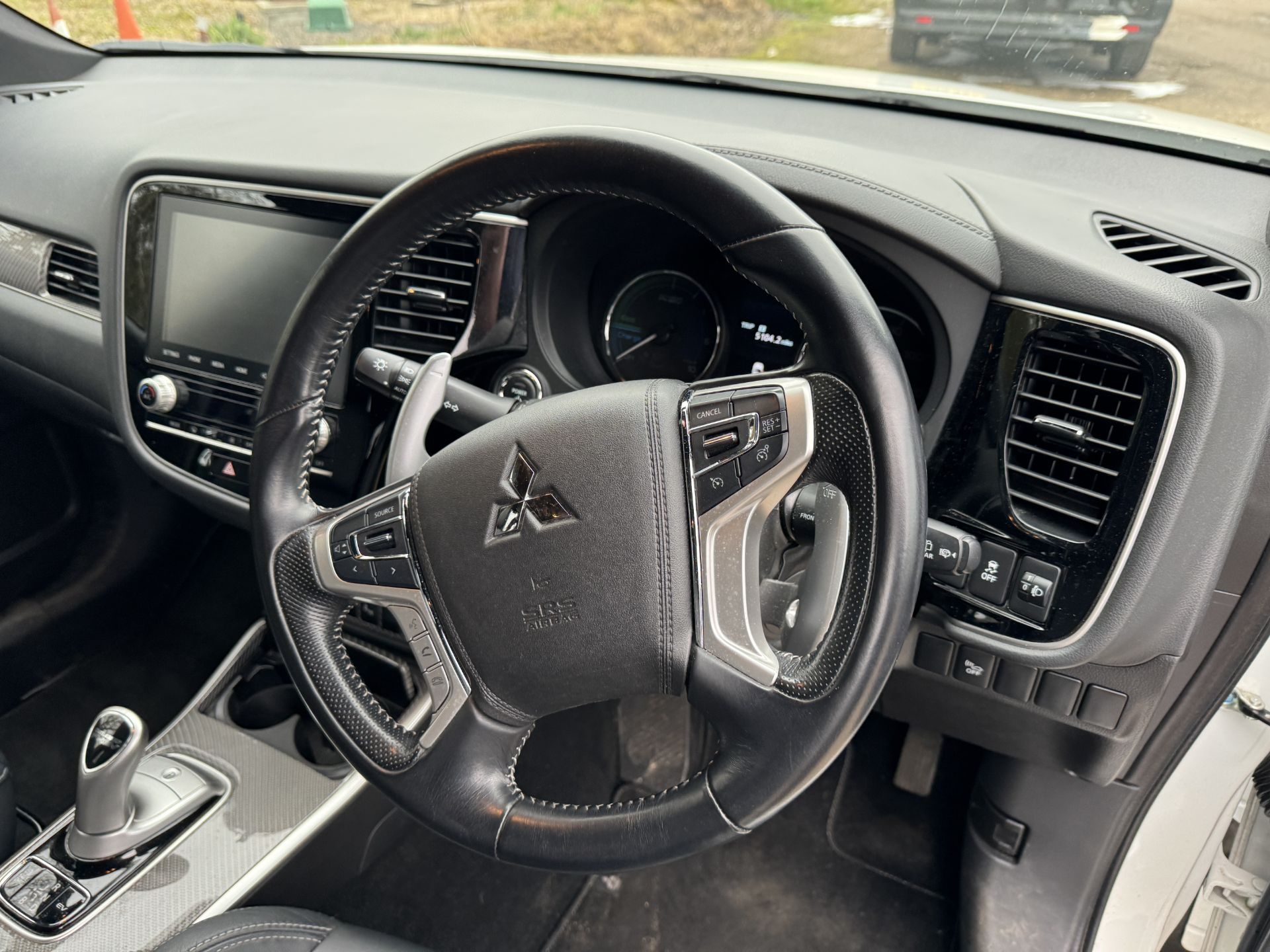 Mitsubishi Outlander Estate, 2.4 PHEV Dynamic (Auto), Registration LX70 MVD, First Registered 28th - Image 21 of 26