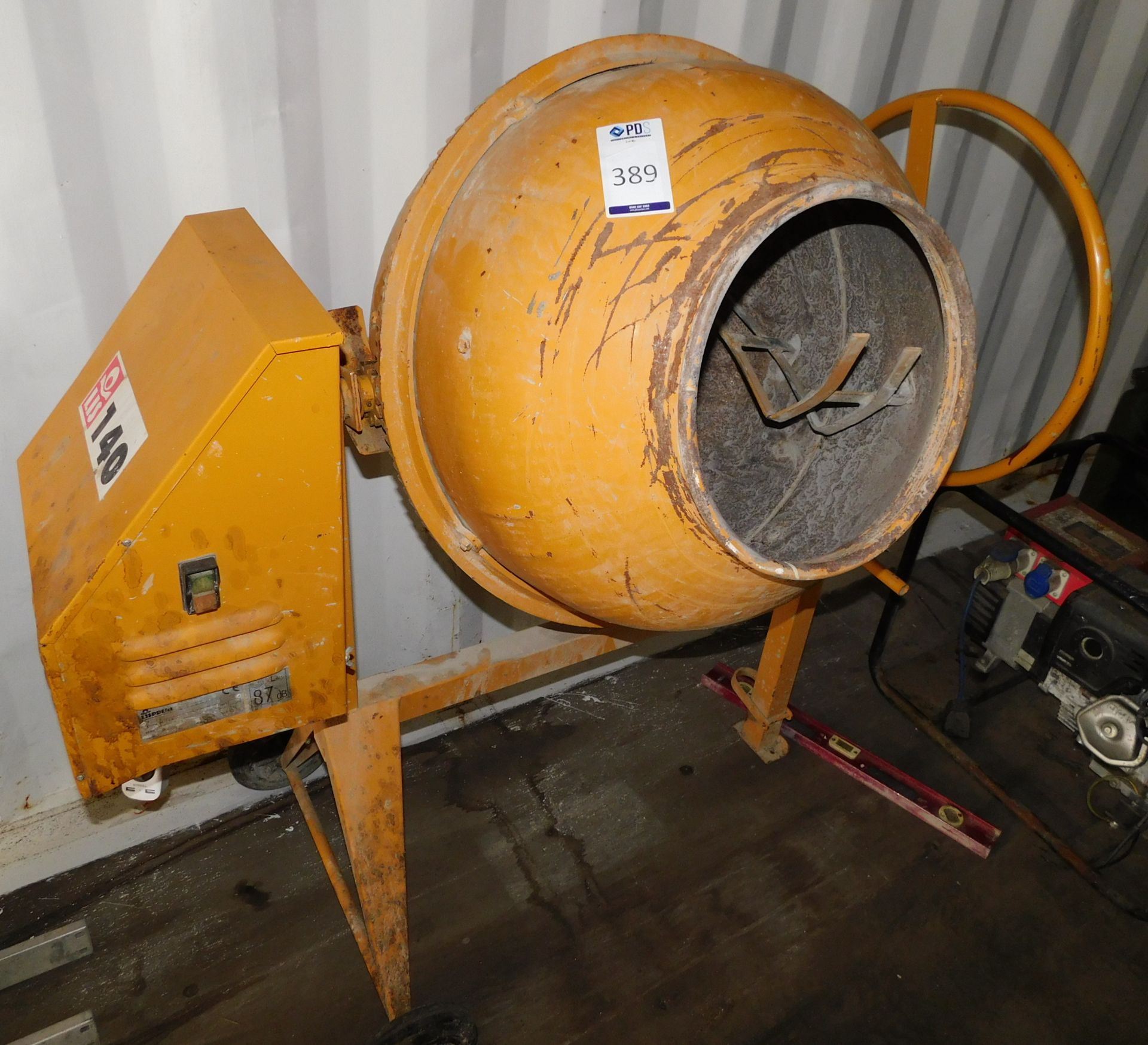 LIS140 Cement Mixer (Located Manchester. Please Refer to General Notes)