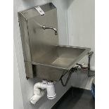 Unitech Knee Operated Sink (Location: NW London. Please Refer to General Notes)