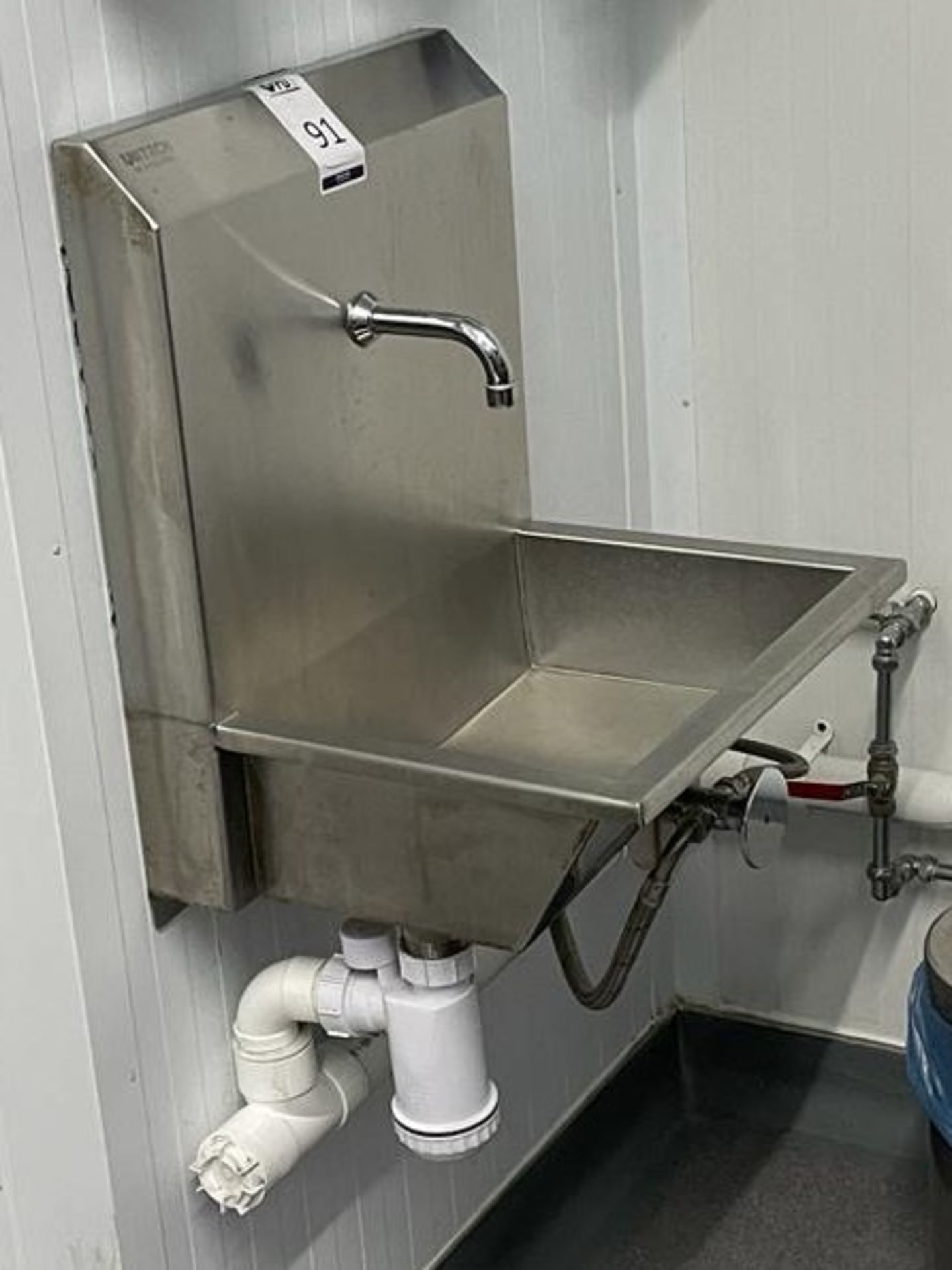 Unitech Knee Operated Sink (Location: NW London. Please Refer to General Notes)