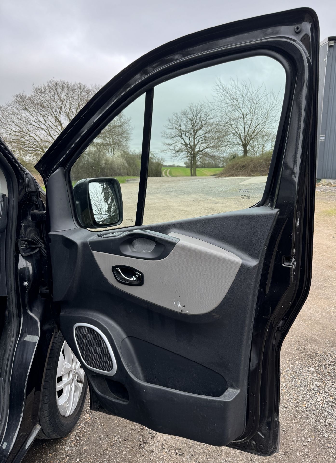 Renault Trafic SWB SL27 dCi 120 Sport Nav Van, Registration LB66 RVY, First Registered 29th December - Image 30 of 36