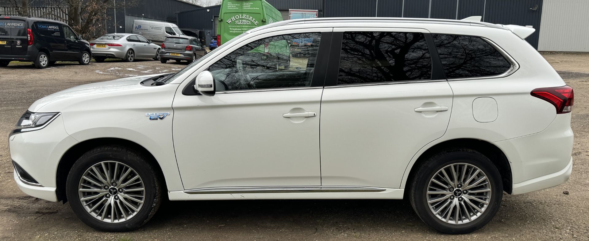 Mitsubishi Outlander Estate, 2.4 PHEV Dynamic (Auto), Registration LX70 MVD, First Registered 28th - Image 7 of 26