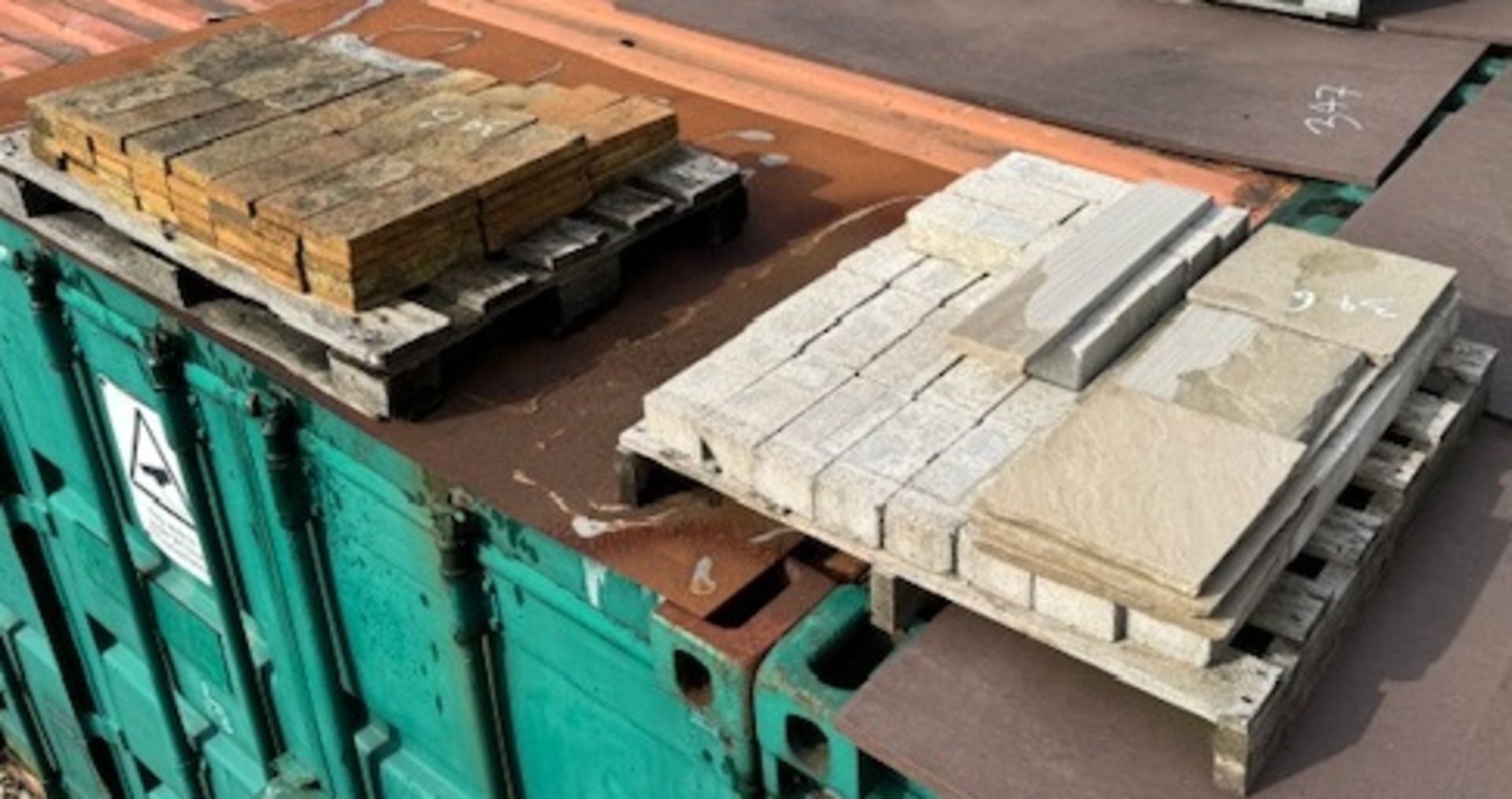 Quantity of Assorted Wood Burning Oven Parts, BBQ Parts, Bricks etc (On Top of Containers) ( - Bild 2 aus 4