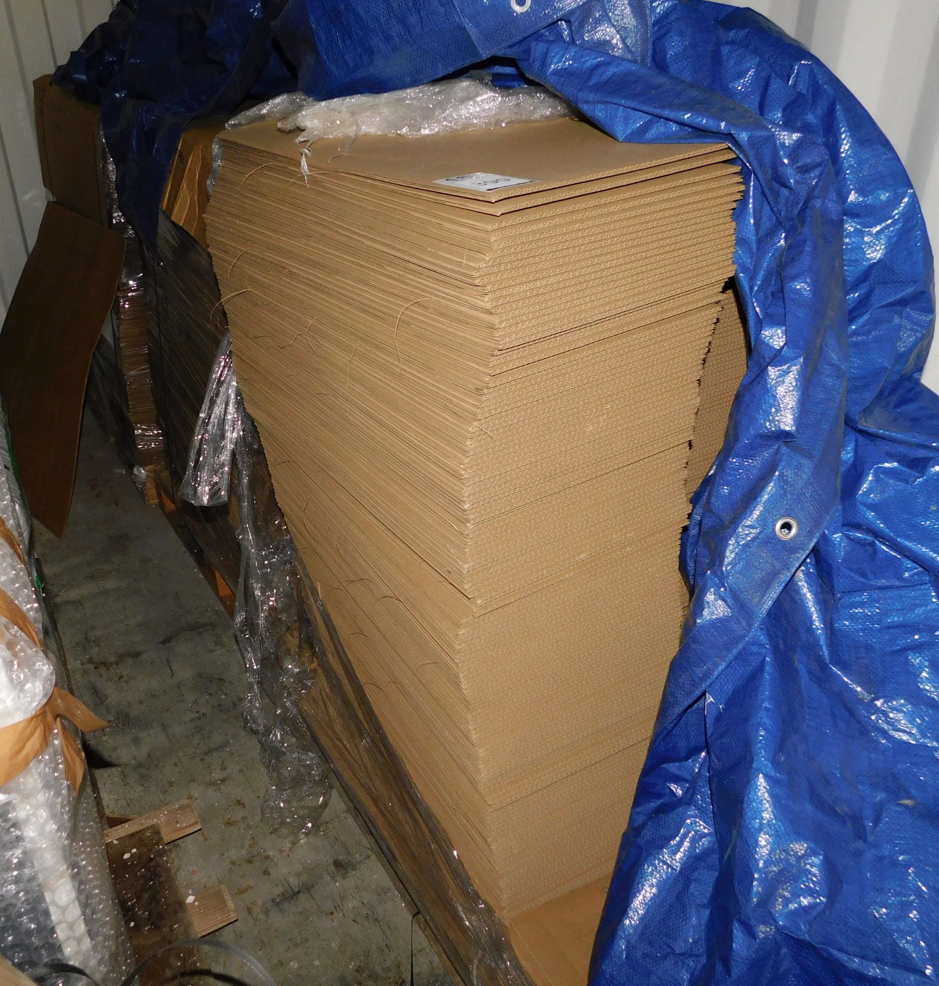 966 Packaging Inserts, 565mm x 280mm (Located Manchester. Please Refer to General Notes)