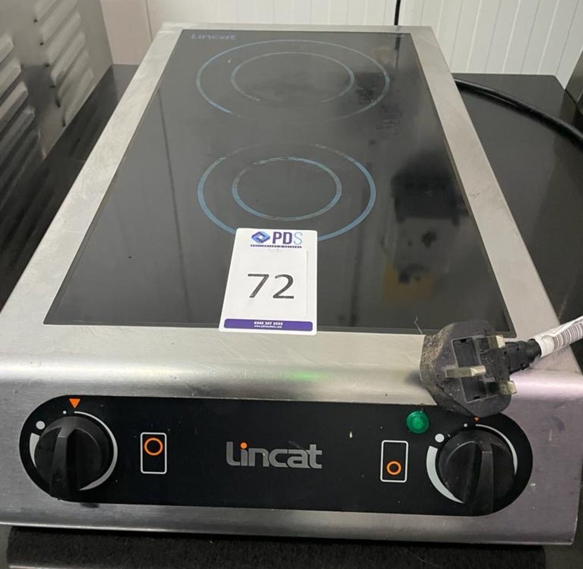 Lincat IH-21 Induction Hob, Serial Number 30169436, 240v (Location: NW London. Please Refer to
