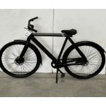 VanMoof S3 Electric Bike, Frame Number ASY1043531 (NOT ROADWORTHY - FOR SPARES ONLY) (No codes